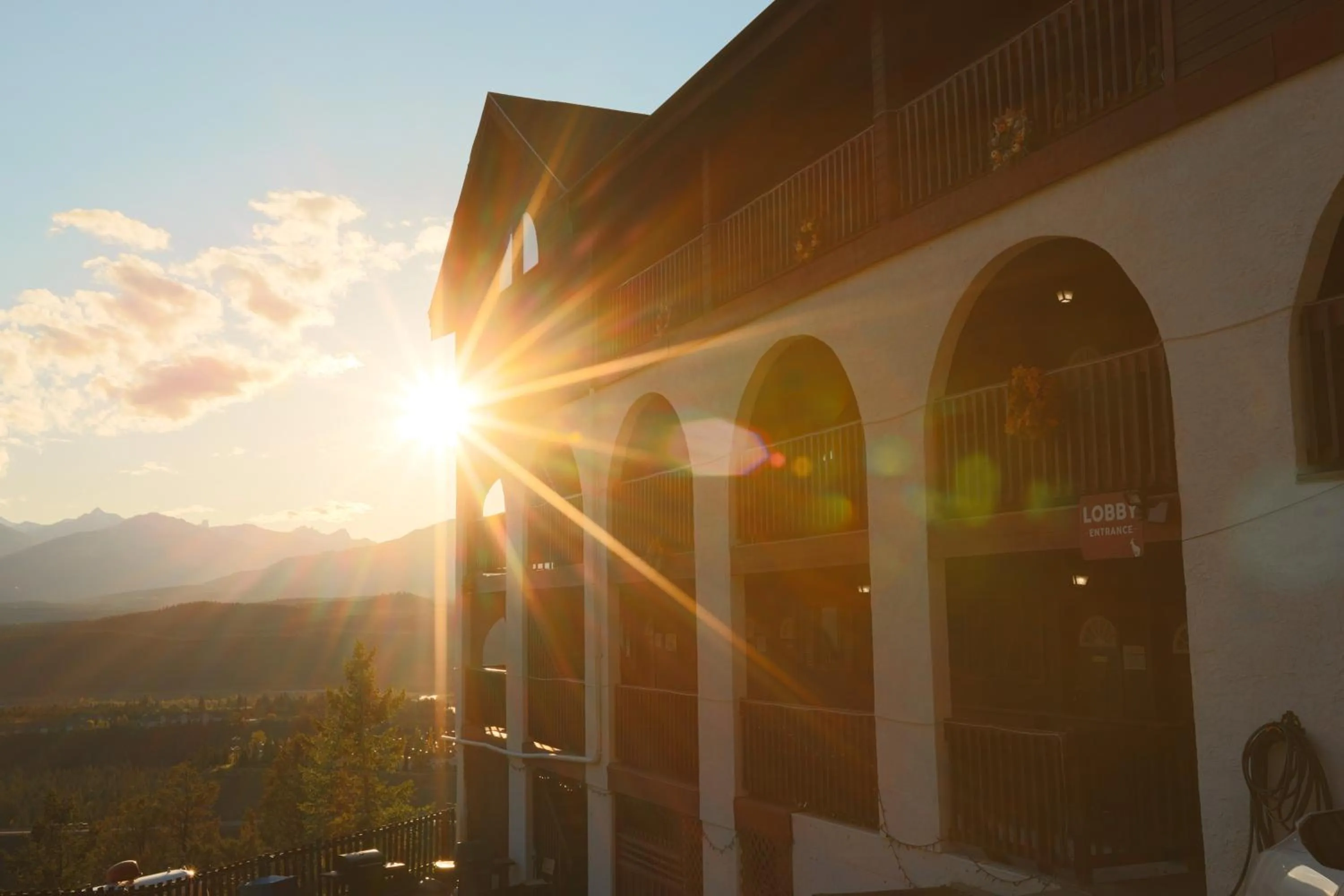 Property building in Radium Chalet