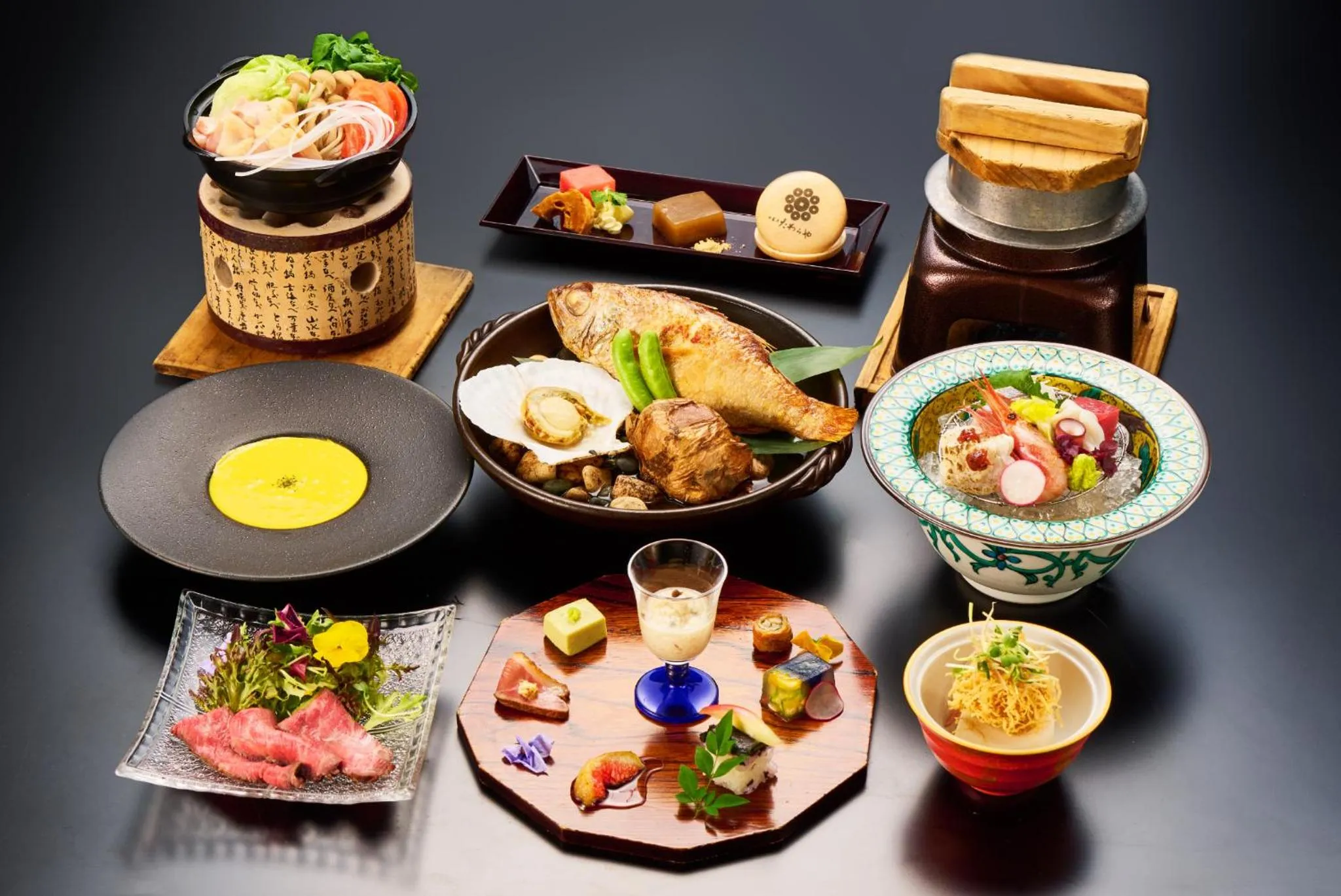 Food close-up in Shirasagiyu Tawaraya