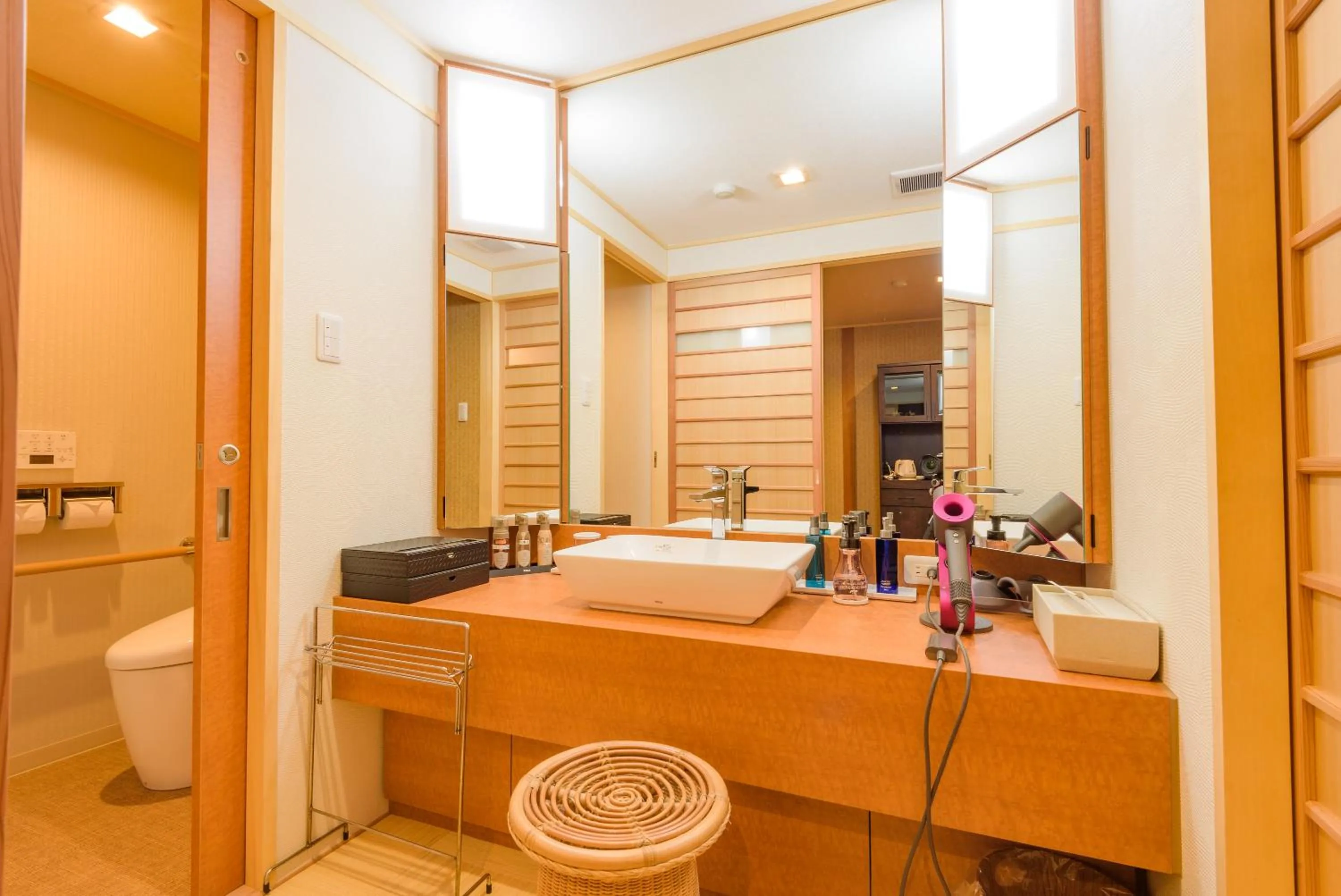 Bathroom in Shirasagiyu Tawaraya