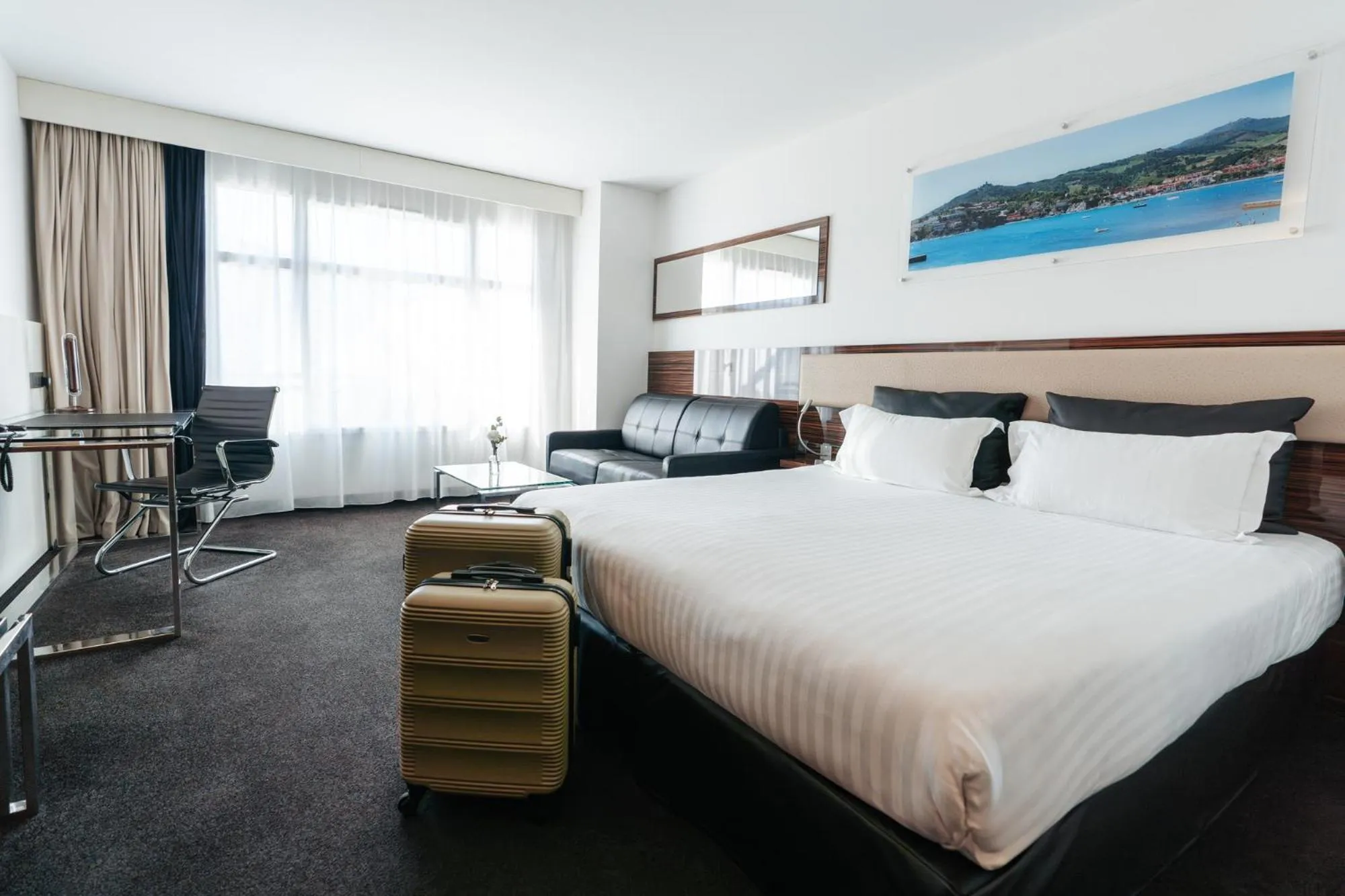 Bed in Westotel Le Pouliguen