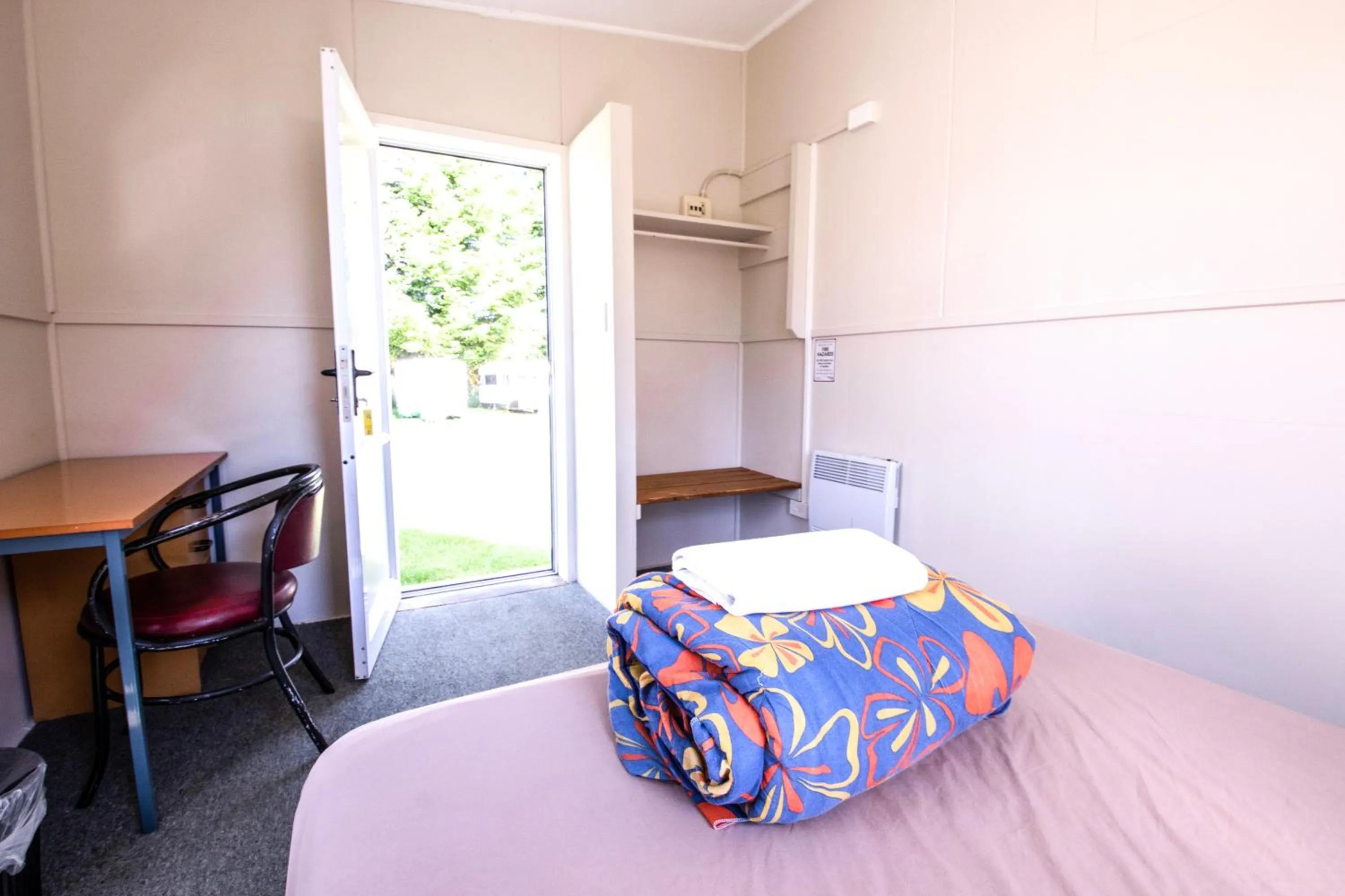 Bed in Te Anau Lakeview Holiday Park & Motels