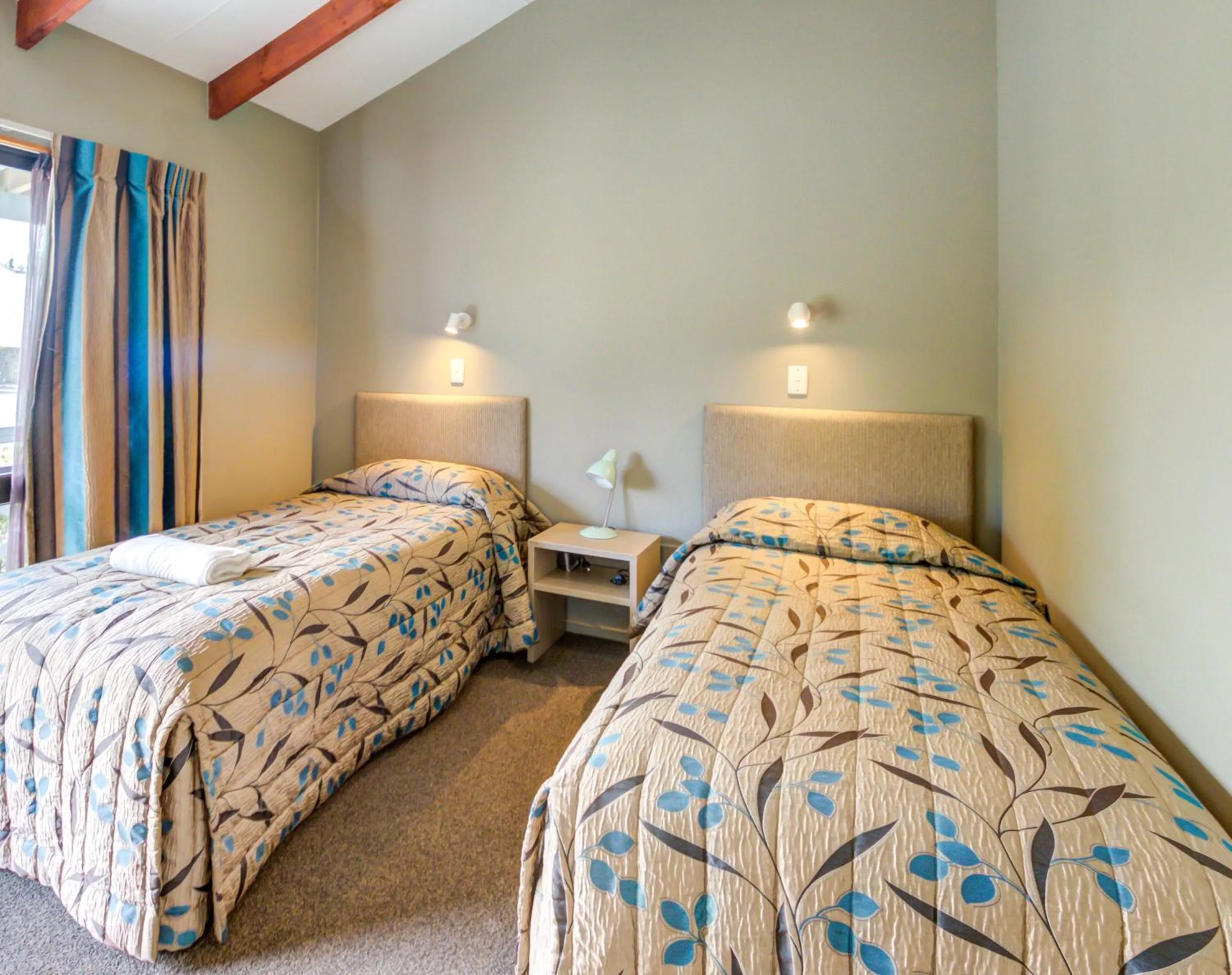 Bed in Te Anau Lakeview Holiday Park & Motels