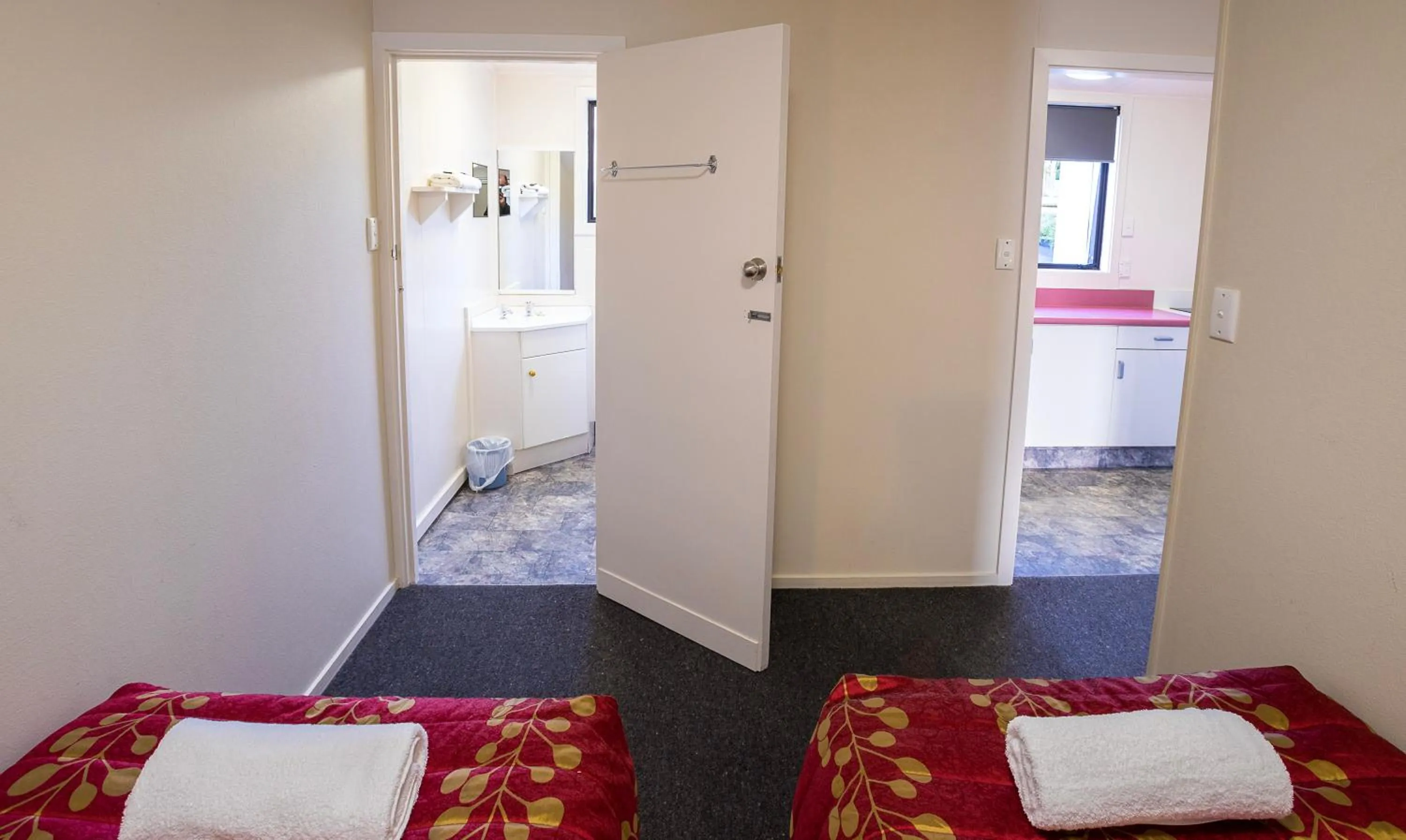 Bed in Te Anau Lakeview Holiday Park & Motels