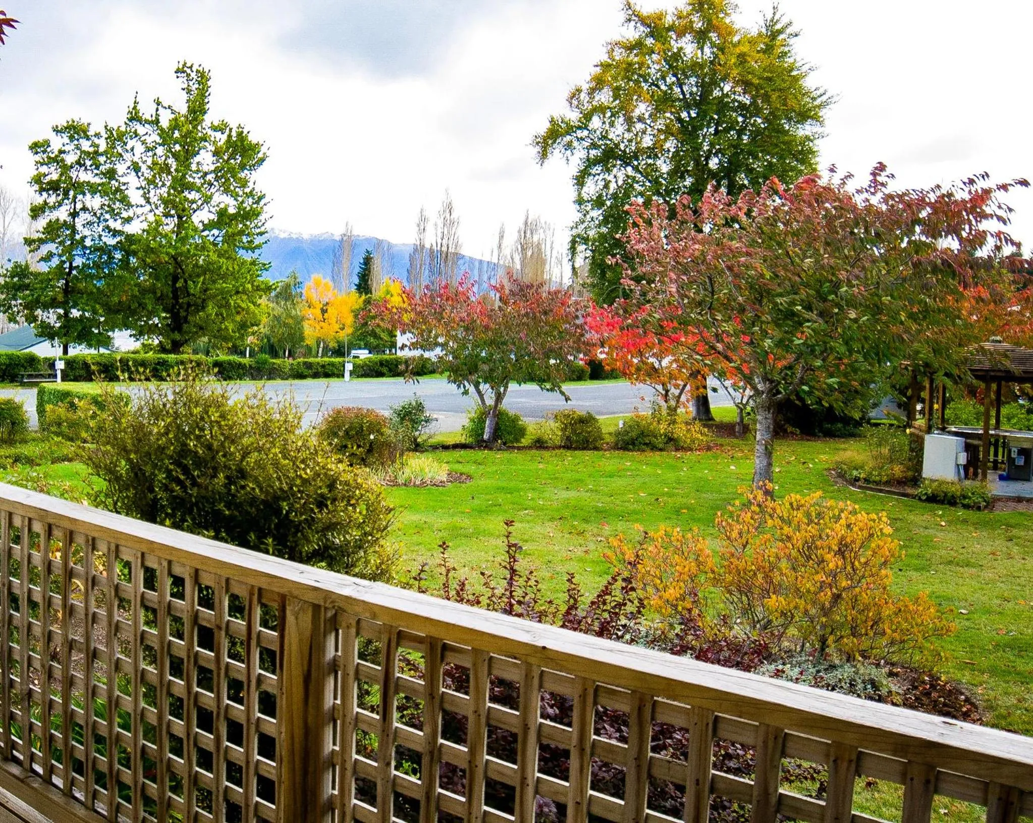 Balcony/Terrace in Te Anau Lakeview Holiday Park & Motels
