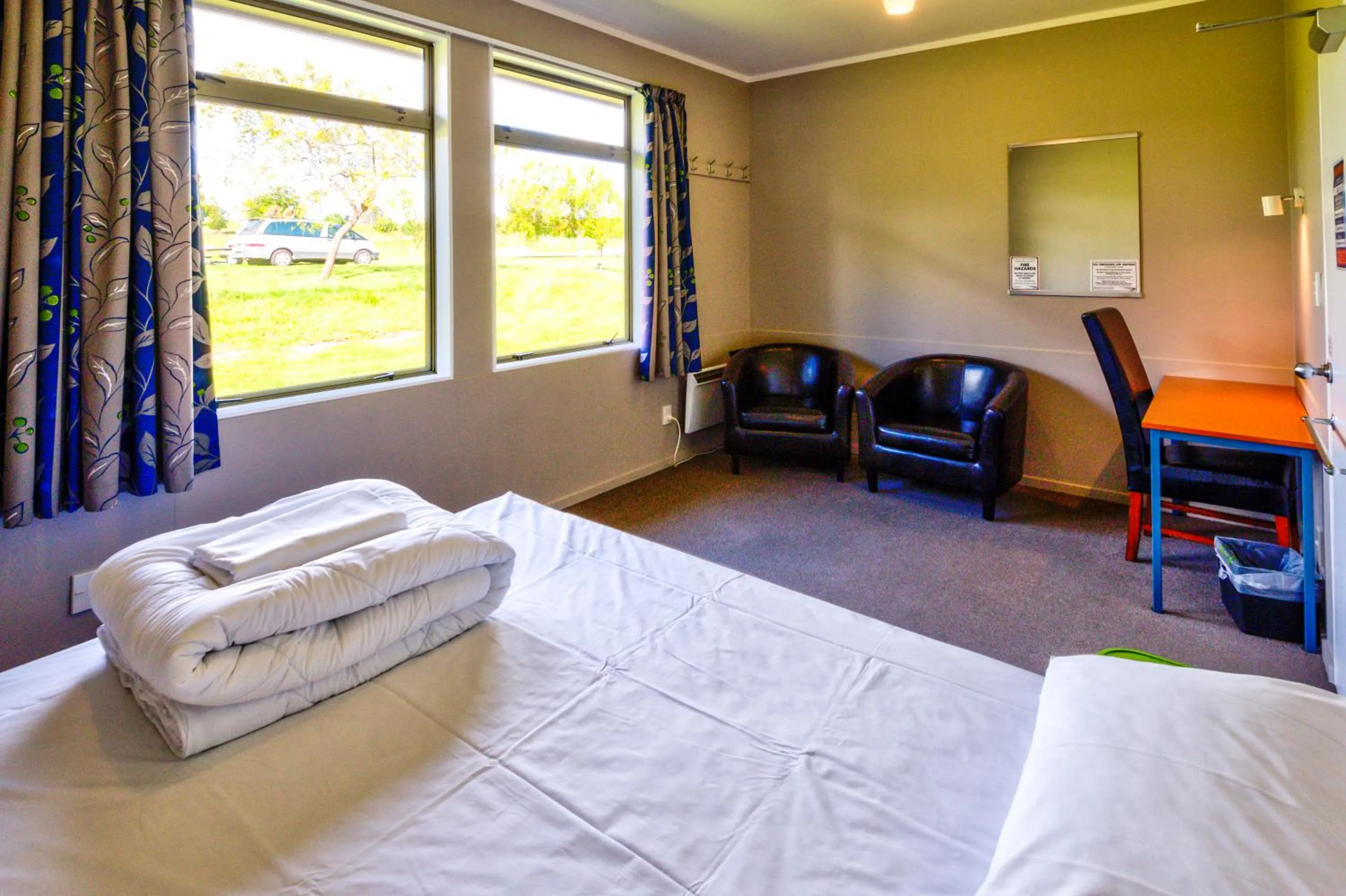 Bed in Te Anau Lakeview Holiday Park & Motels