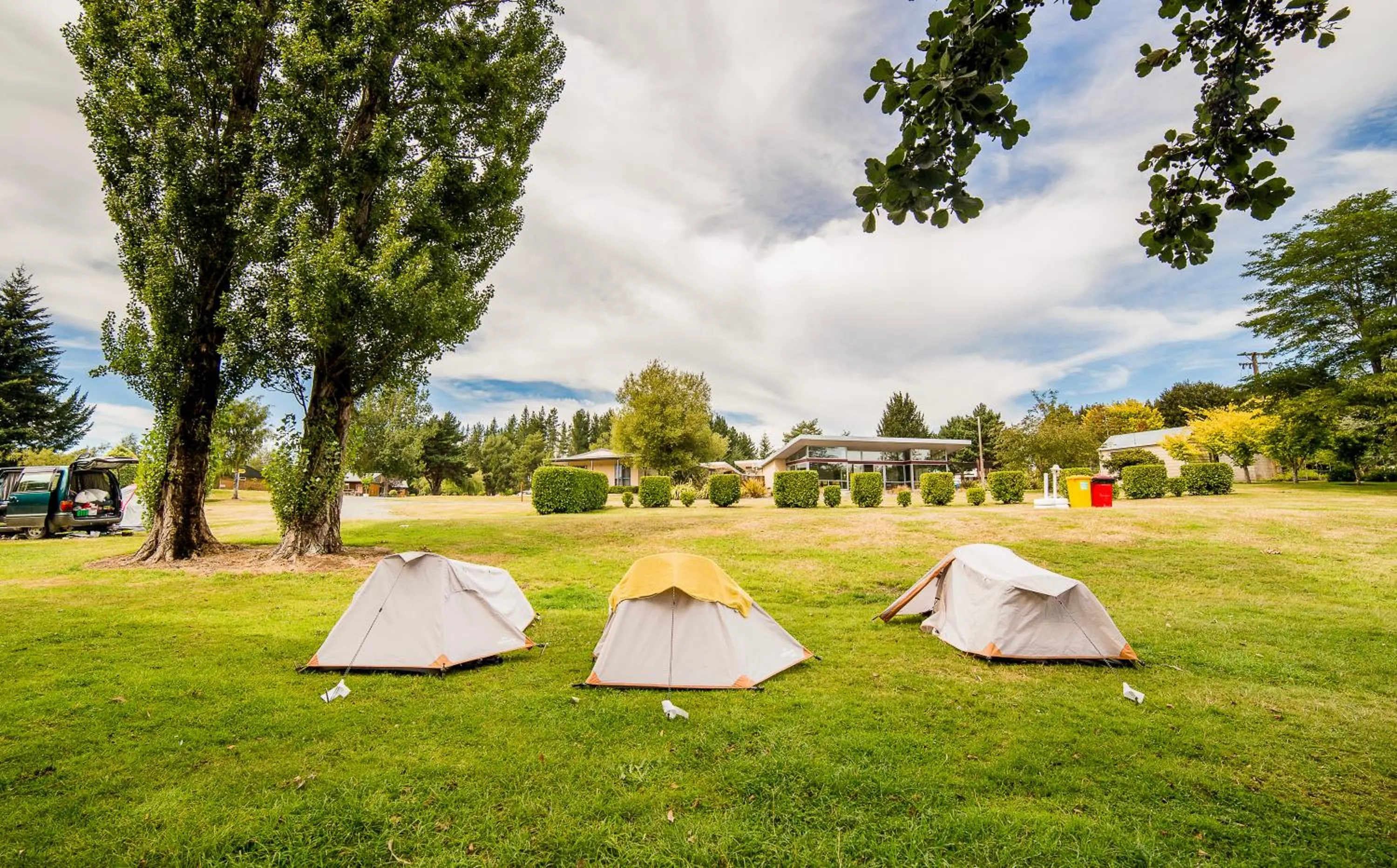 Garden view in Te Anau Lakeview Holiday Park & Motels
