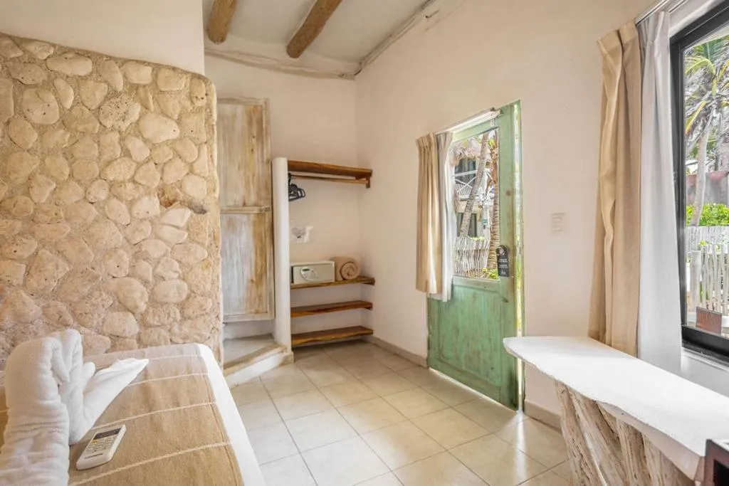 Bed in Punta Piedra Beach Posada