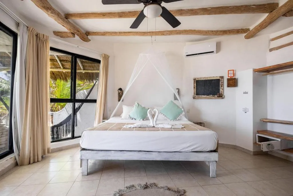 Bed in Punta Piedra Beach Posada