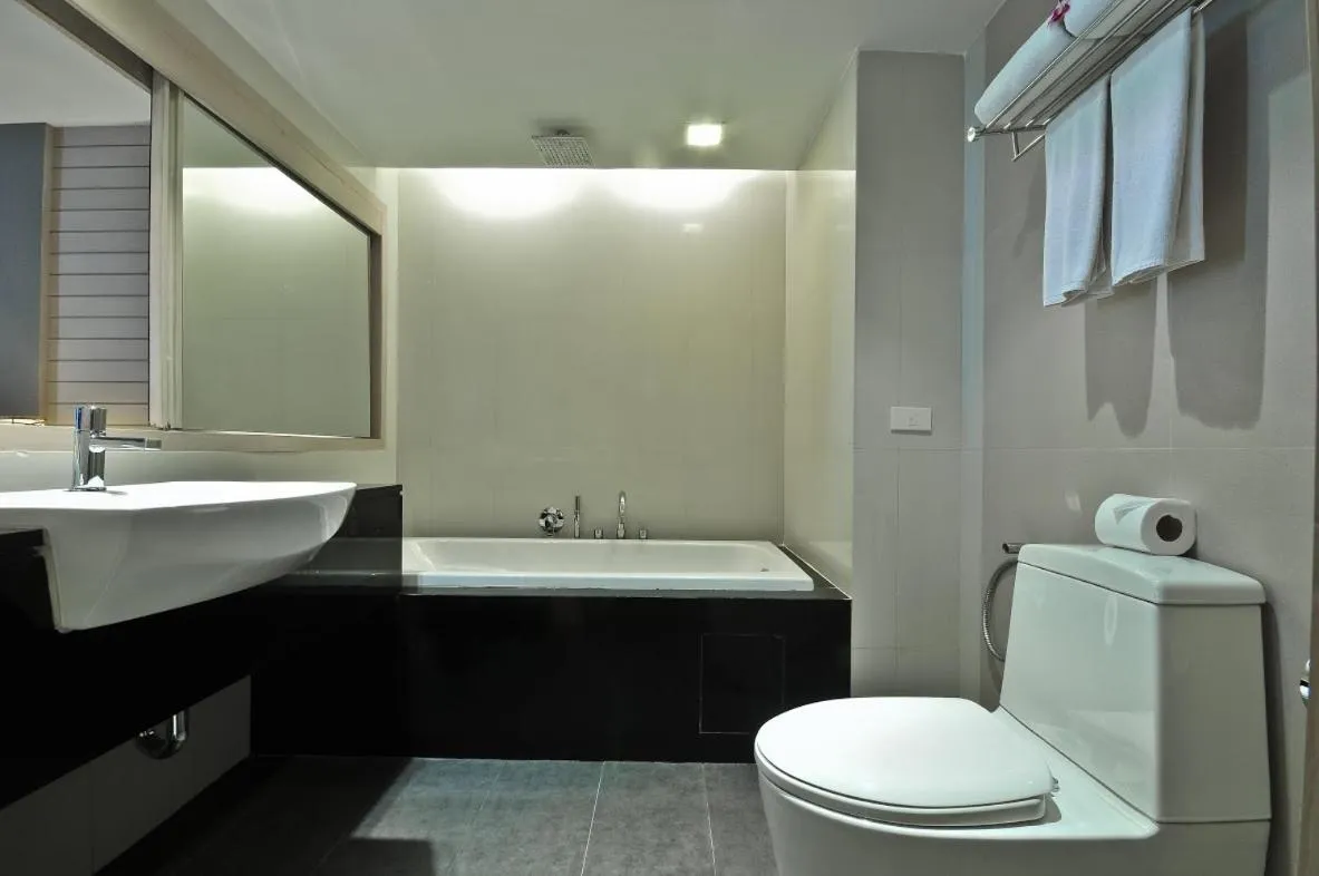 ASHLEE Heights Hotel Patong