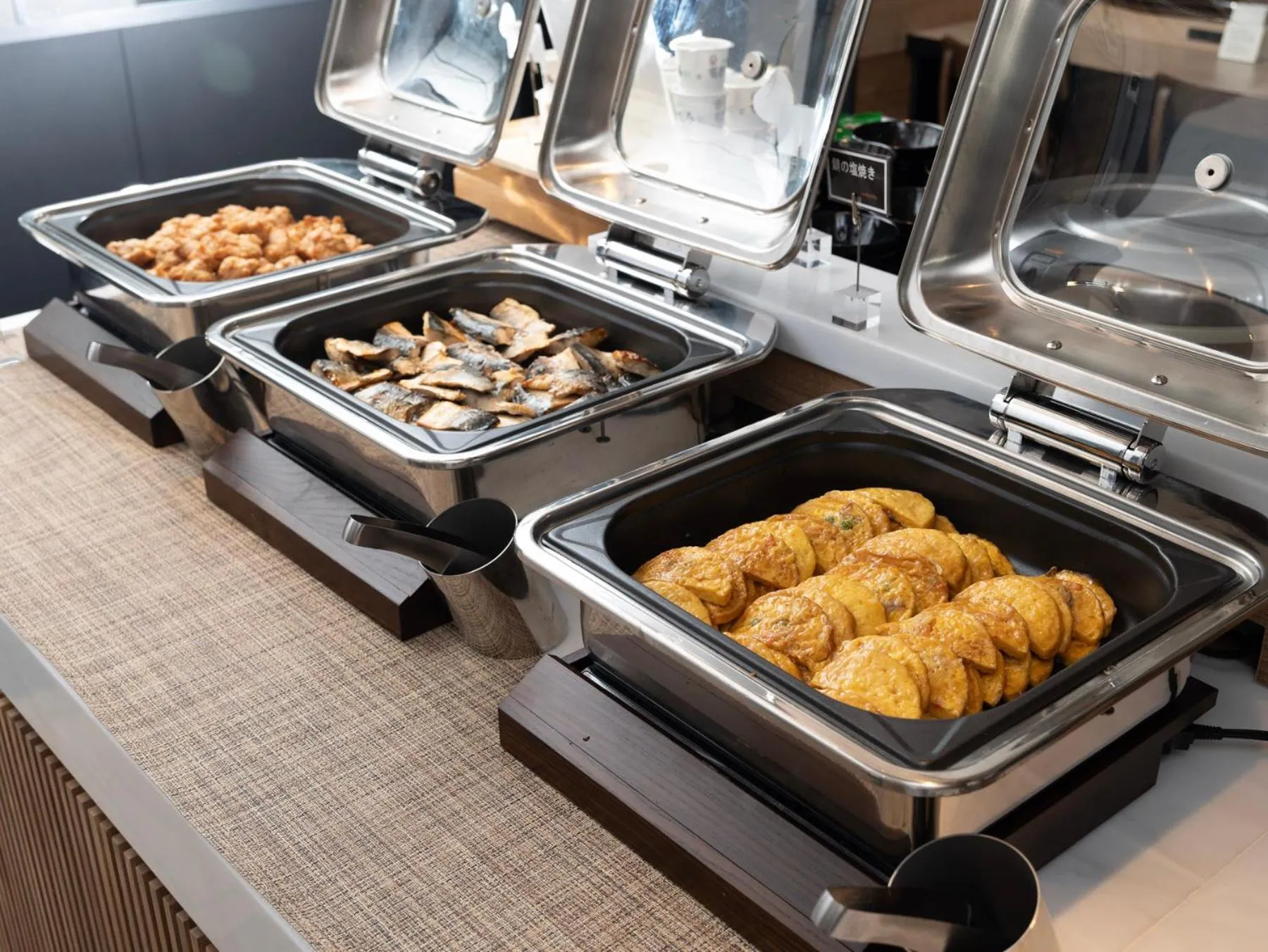 Buffet breakfast in Super Hotel Asahikawa