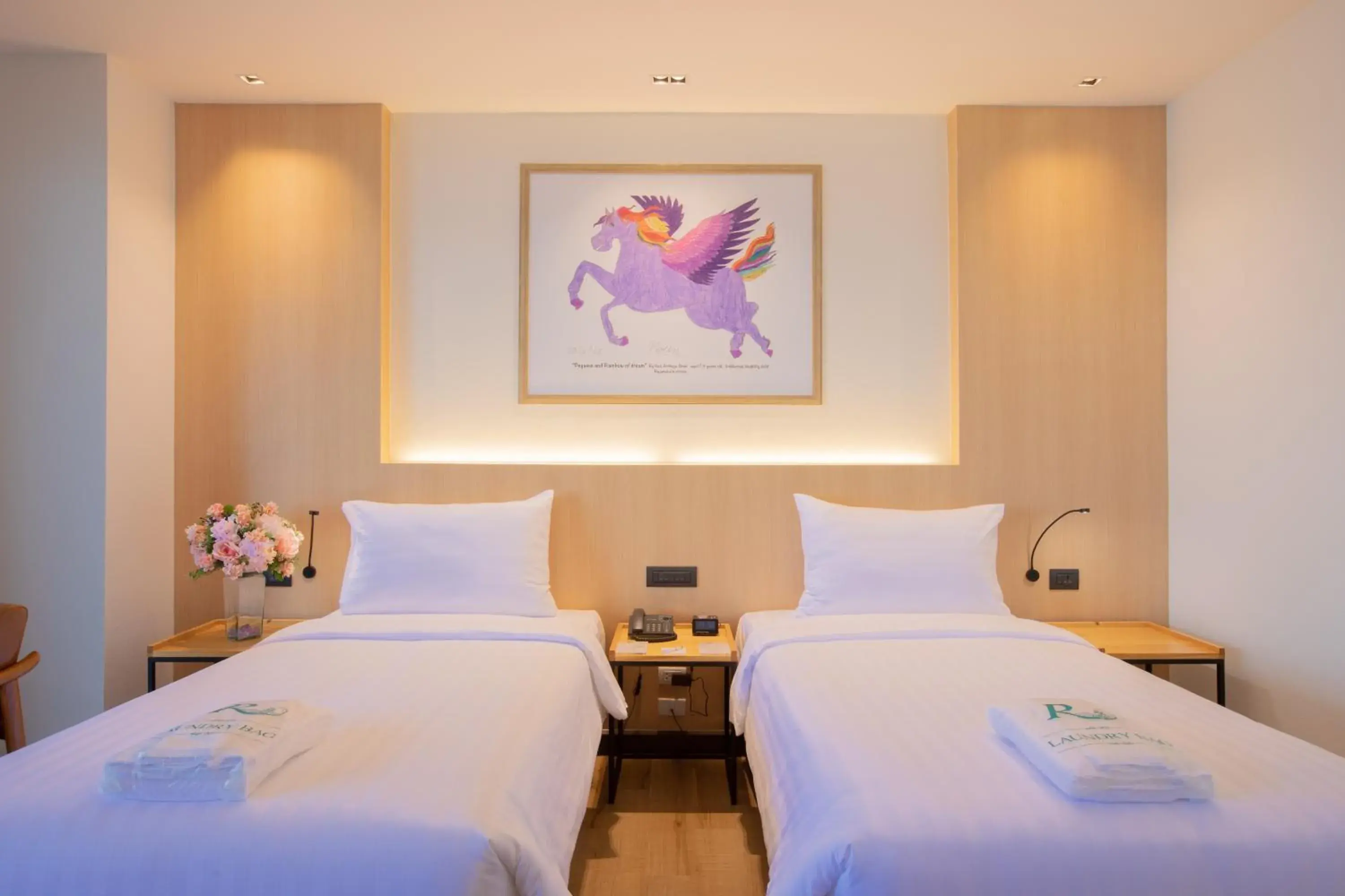 Premier Modern Riverfront in The Royal River Hotel Premier Modern Riverfront in The Royal River Hotel