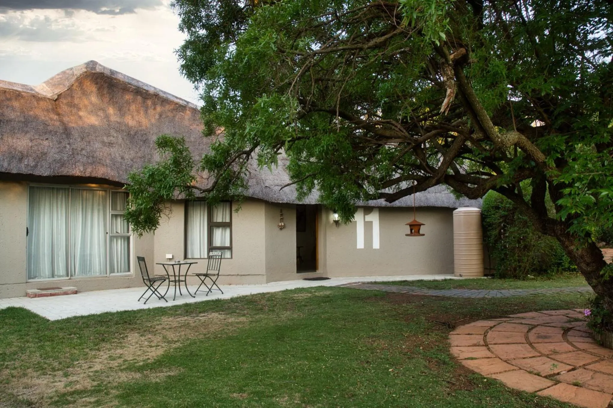 Property building in Glenda's Guest Suites