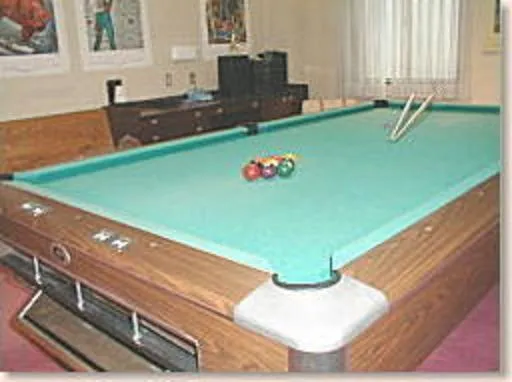 Billiard in Hotel Weisser Hof Happei