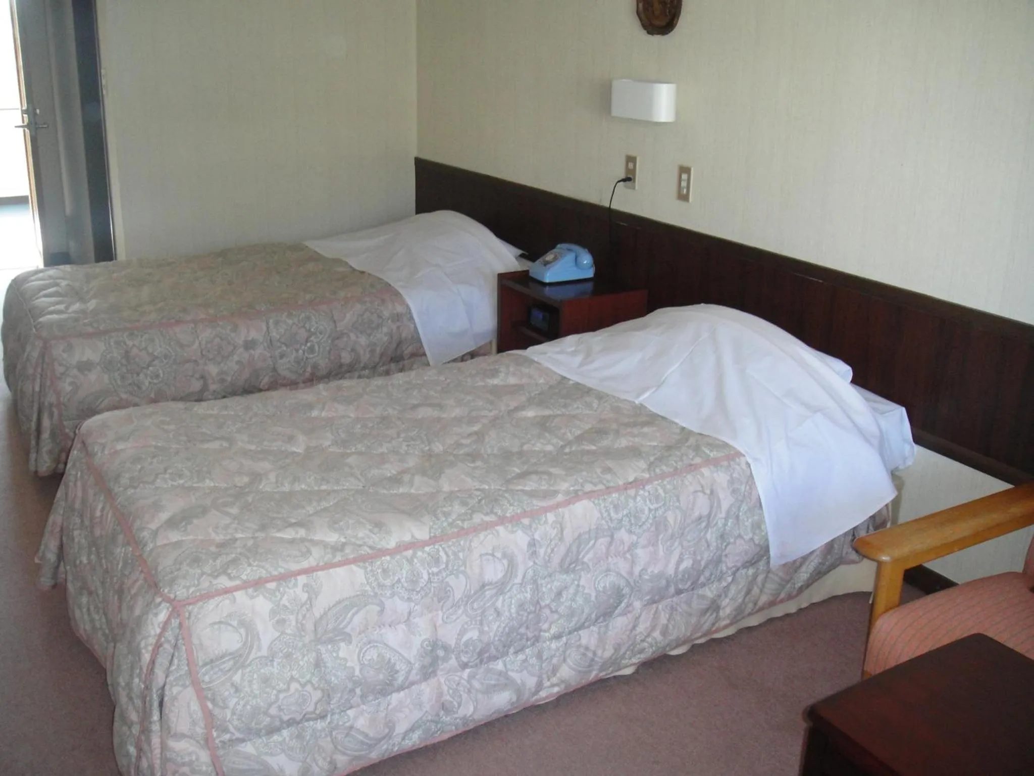 Bed in Hotel Weisser Hof Happei