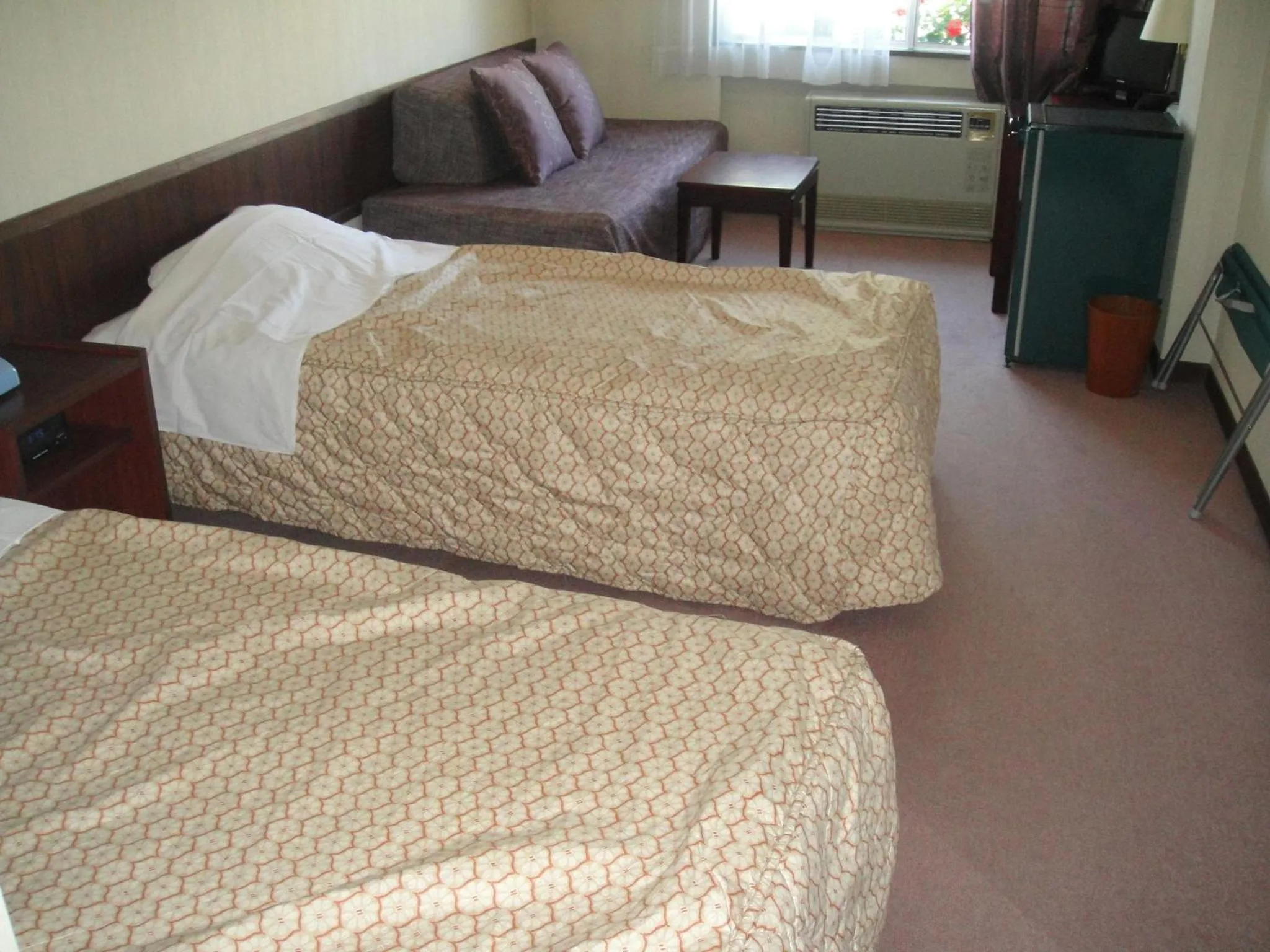 Photo of the whole room in Hotel Weisser Hof Happei