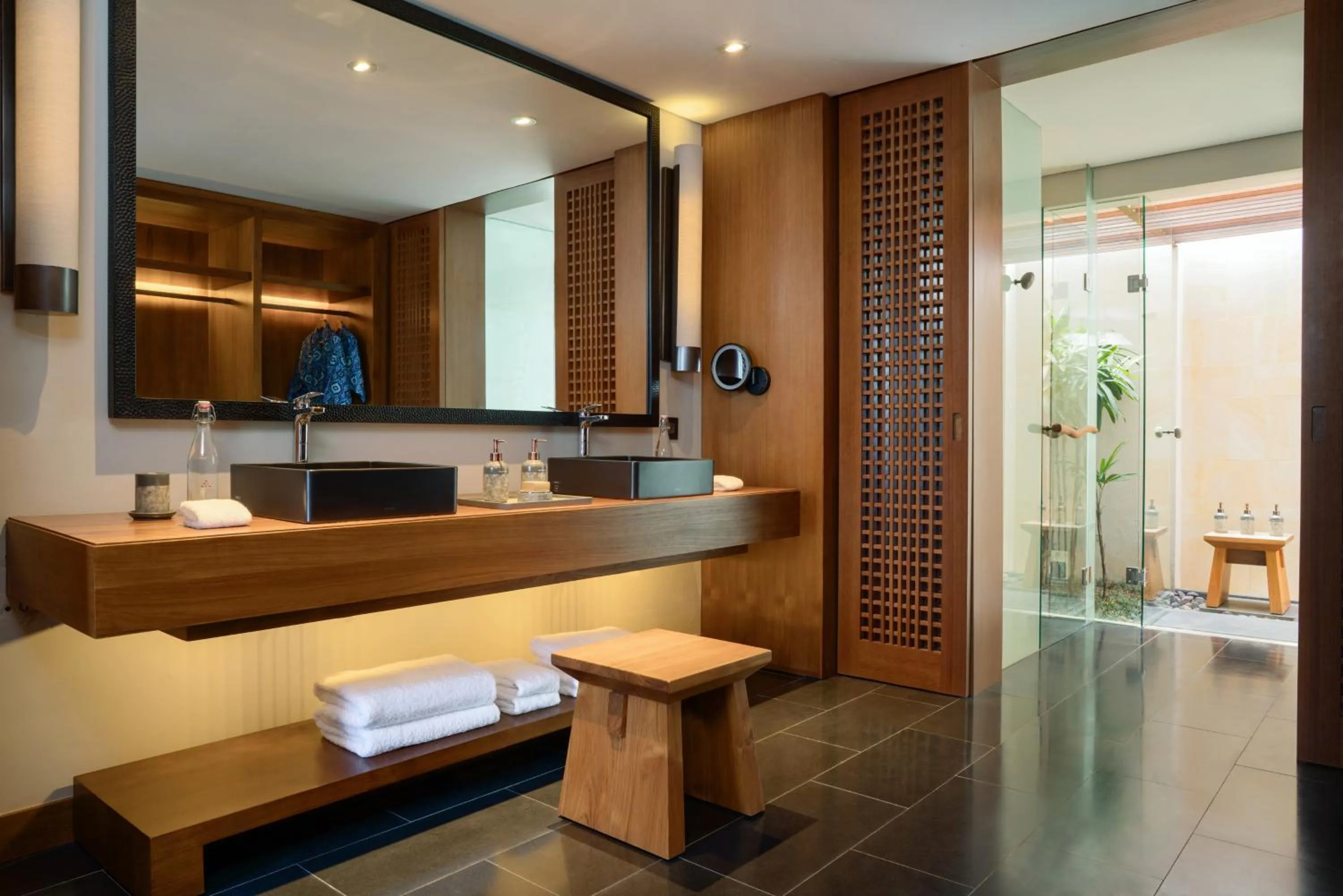 Bathroom in Six Senses Uluwatu