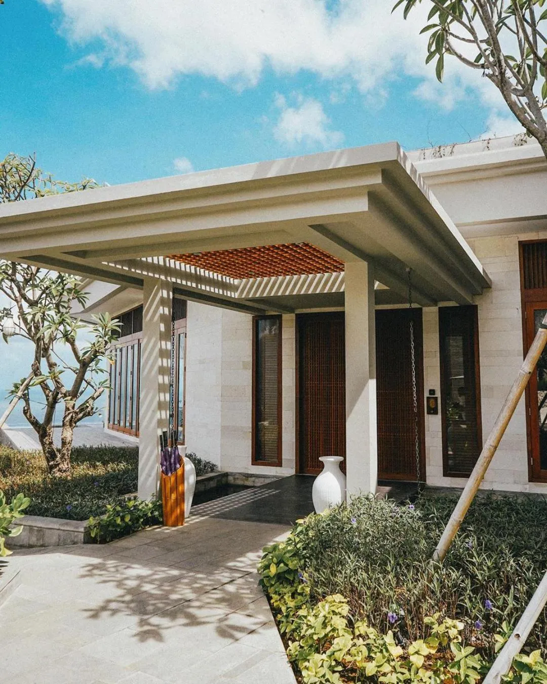 Facade/entrance in Six Senses Uluwatu