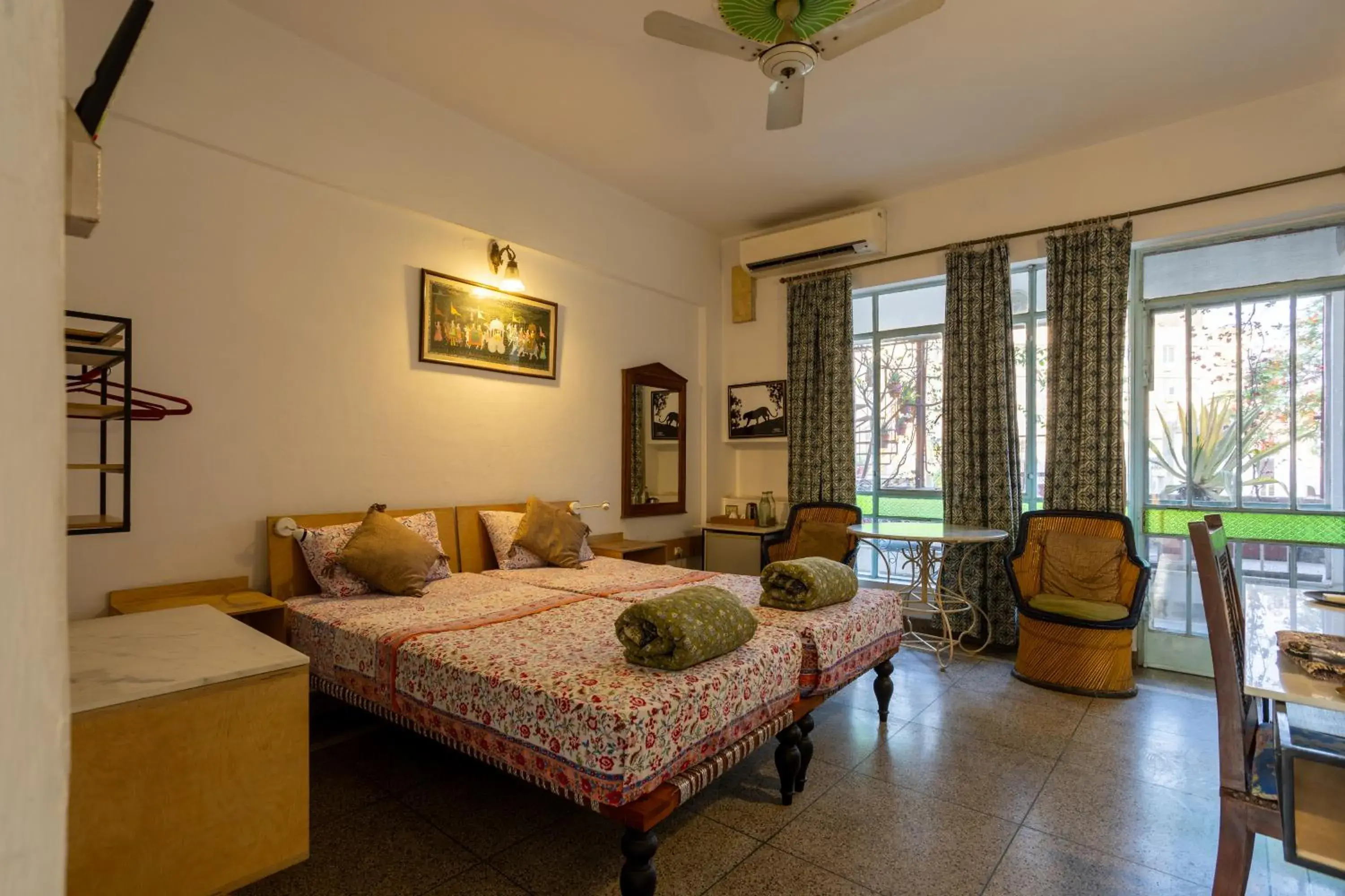 Super Deluxe Double or Twin Room in Jaipur Inn Super Deluxe Double or Twin Room in Jaipur Inn