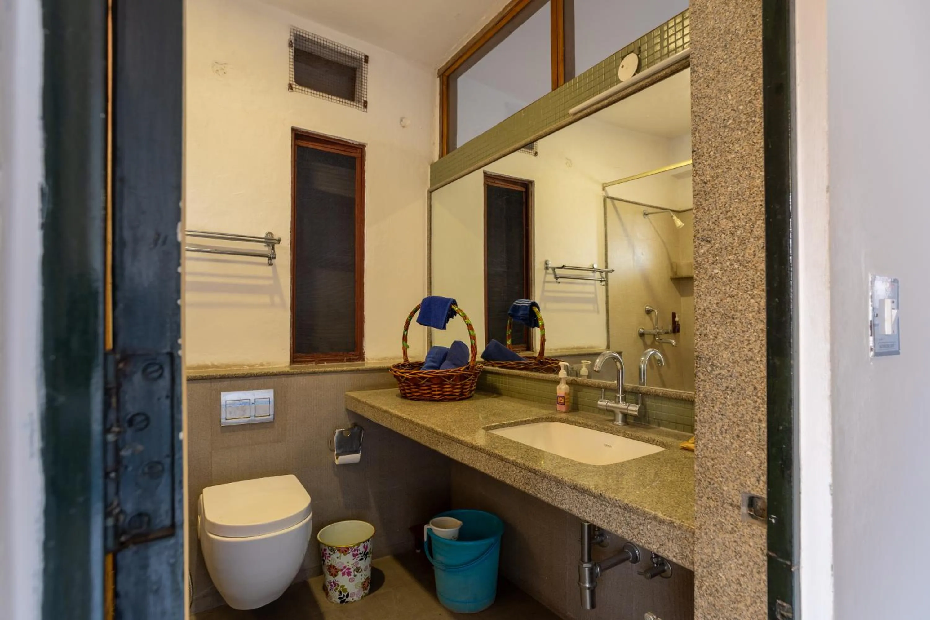 Toilet in Jaipur Inn