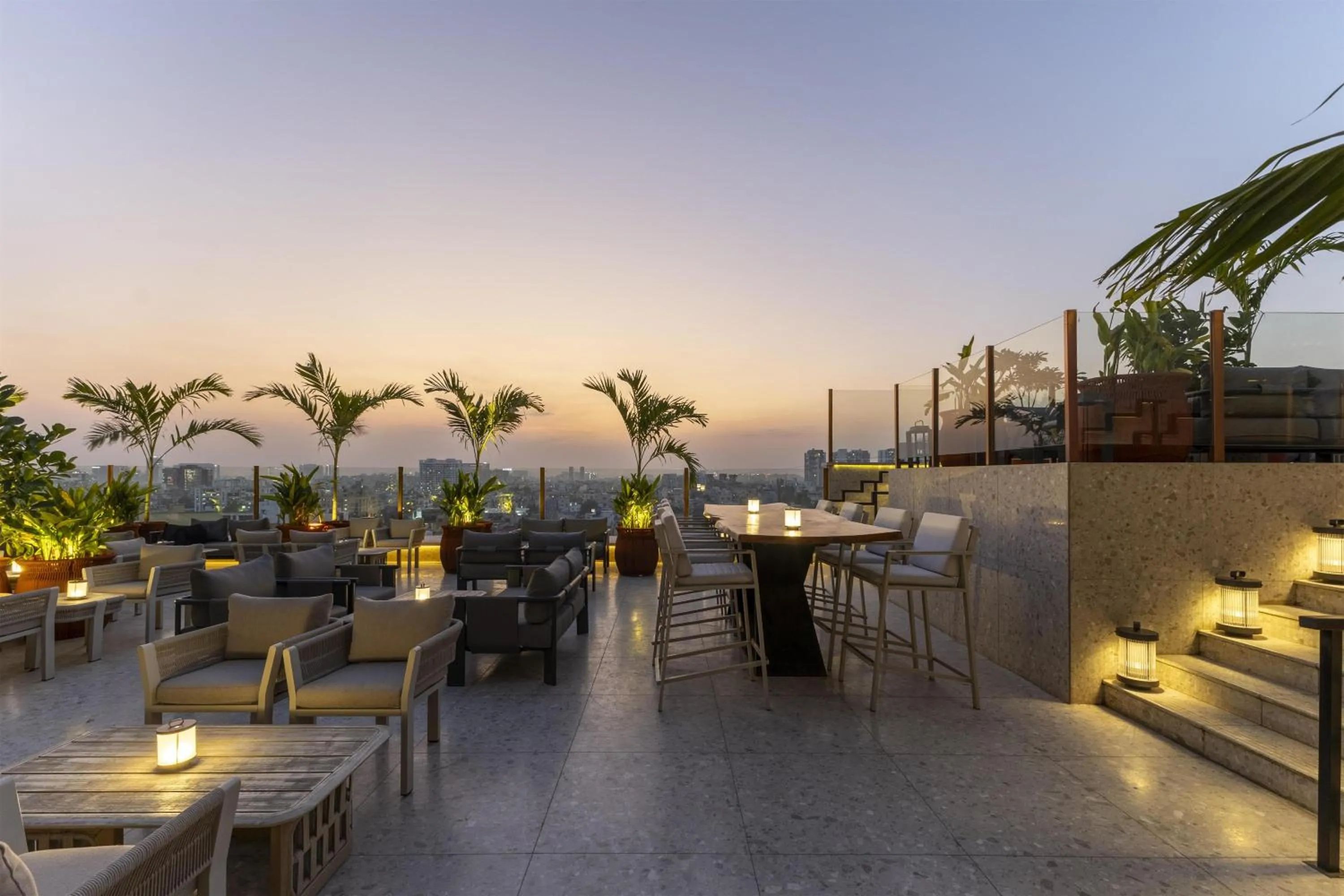 Restaurant/places to eat in Radisson Blu Hotel Pune Kharadi