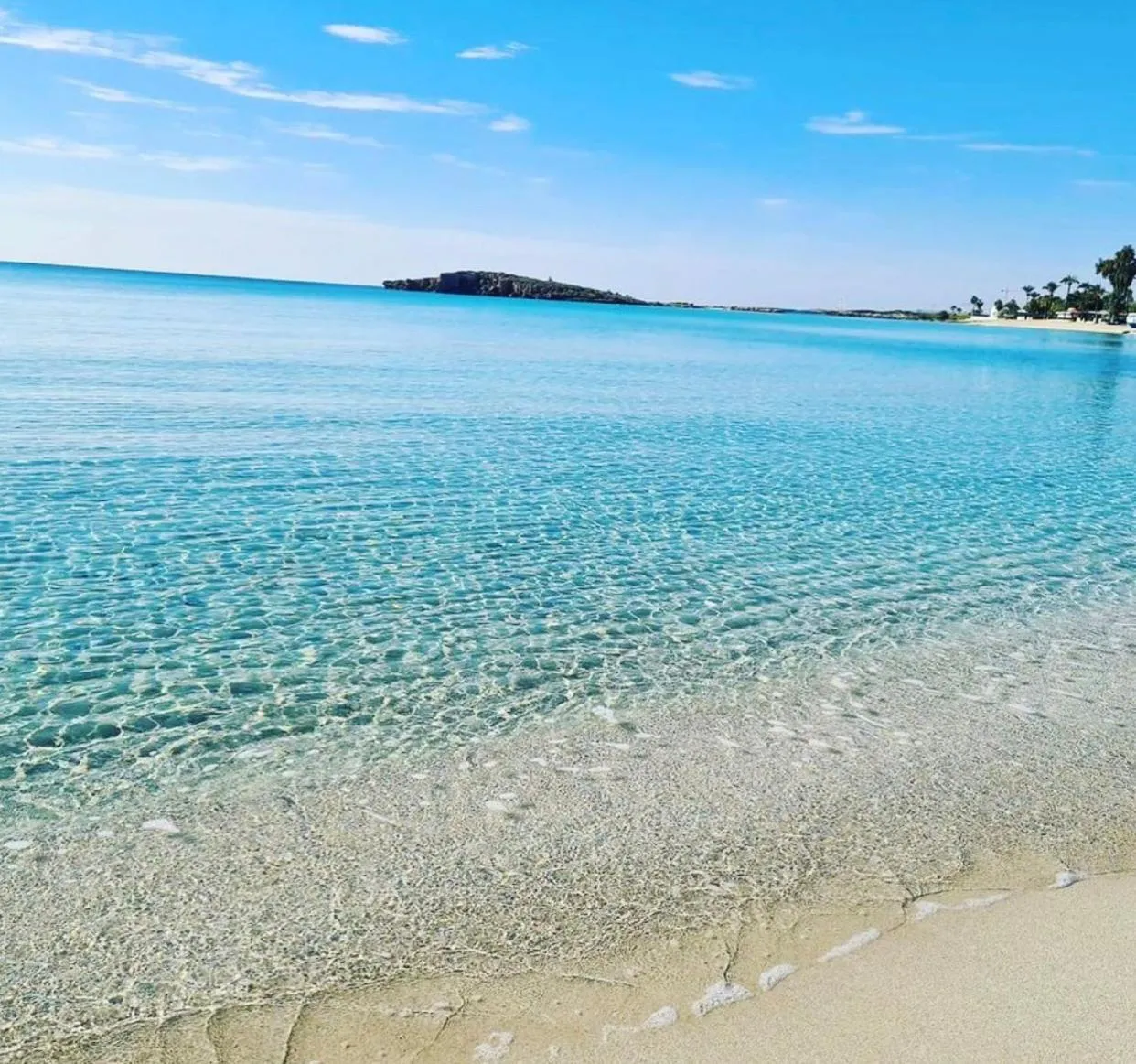 Beach in So White Beach Resort