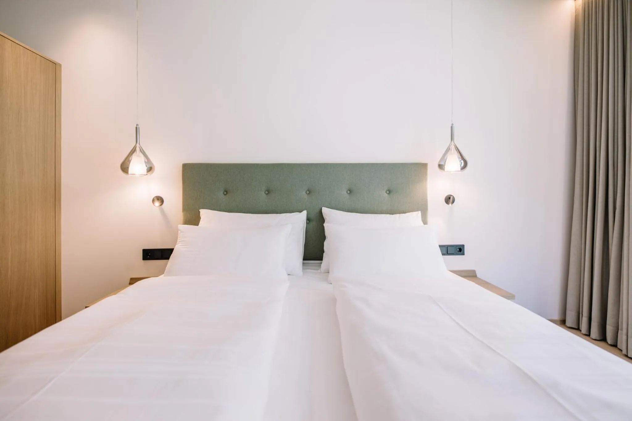 Bedroom, Bed in Garni-Hotel Der Forsterhof