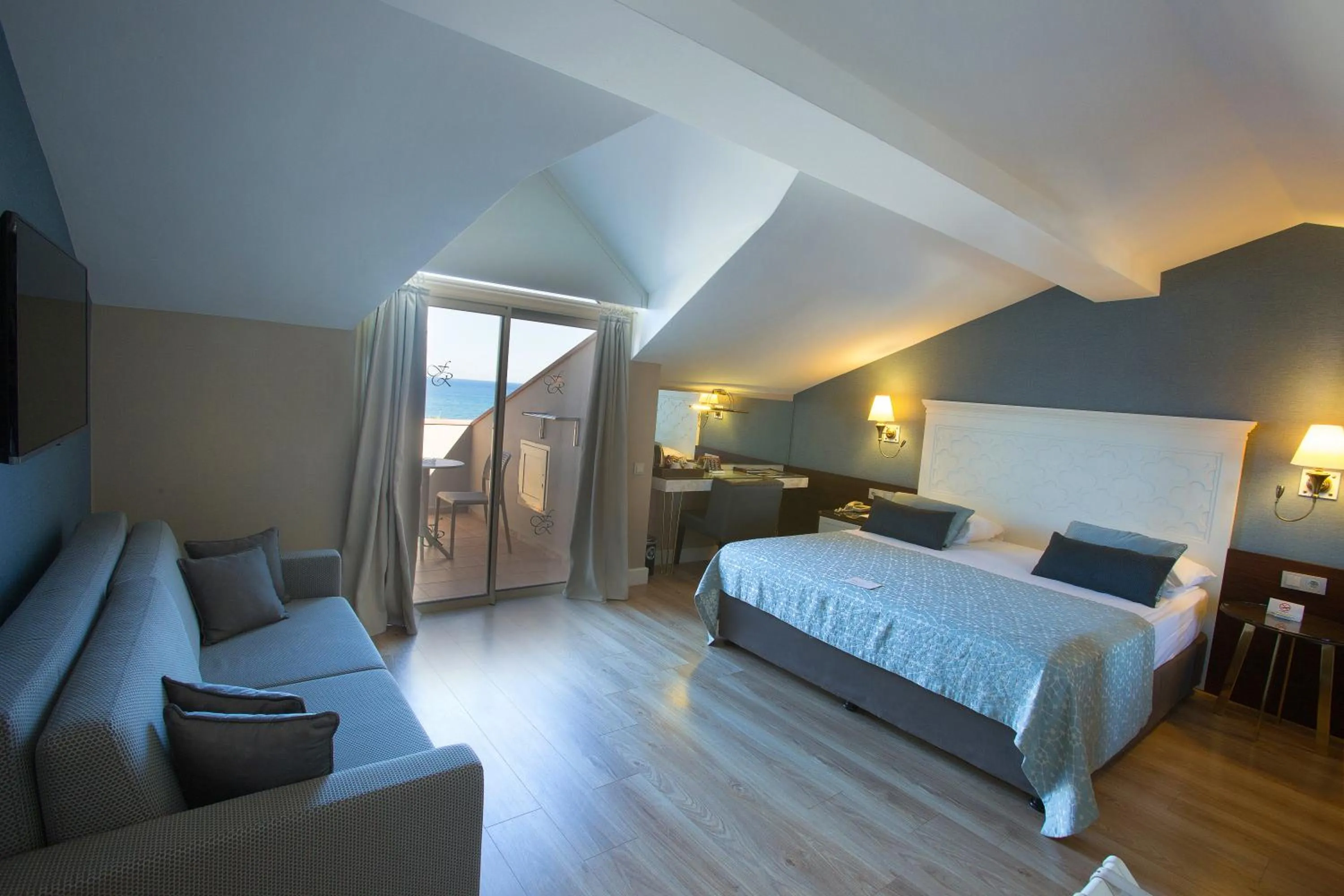 Photo of the whole room, Bed in Fame Residence Kemer & Spa