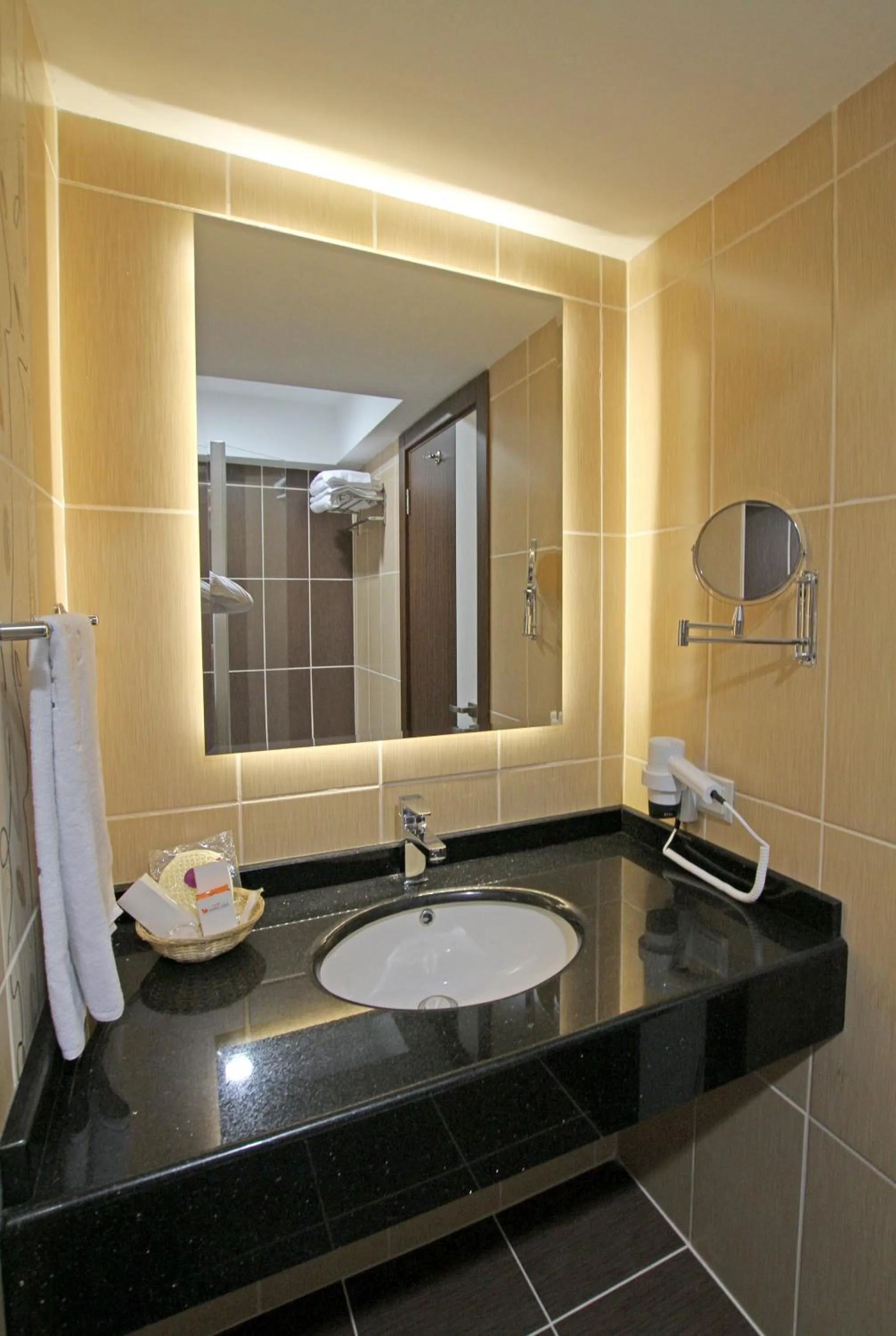 Bathroom in Marwa Hotel