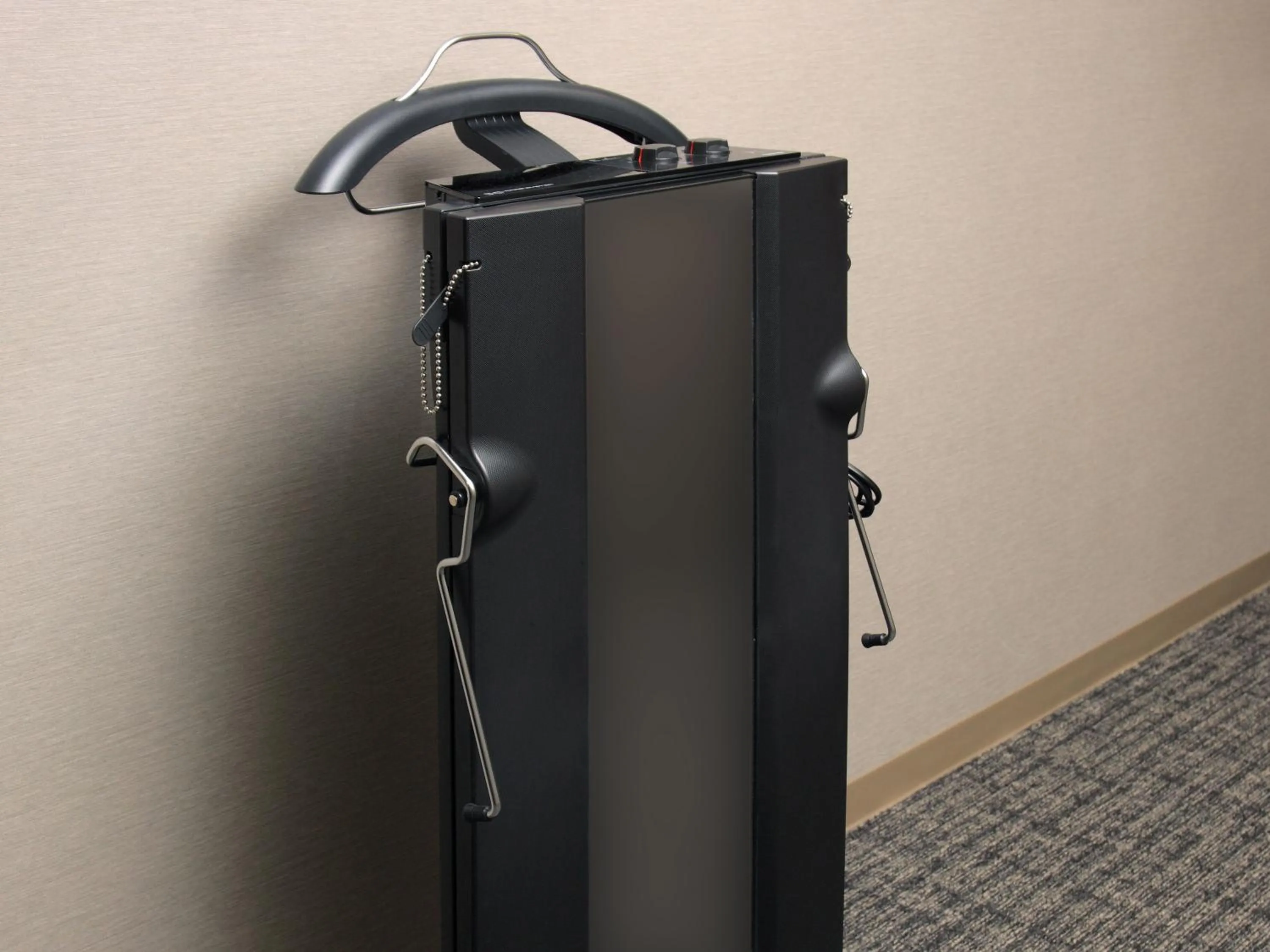 trouser press in Hotel Elcient Kyoto Hachijoguchi