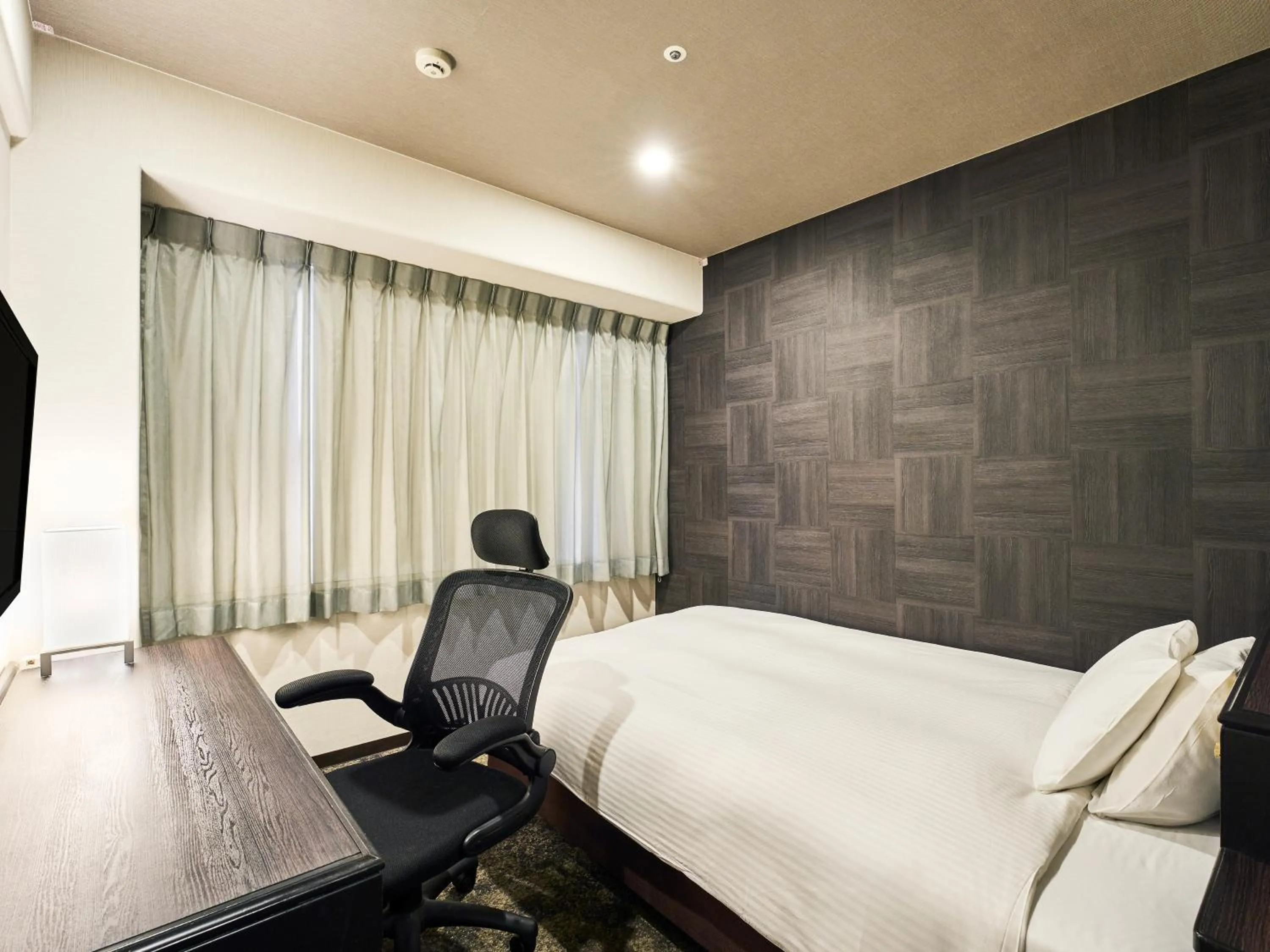 Photo of the whole room in Hotel Elcient Kyoto Hachijoguchi