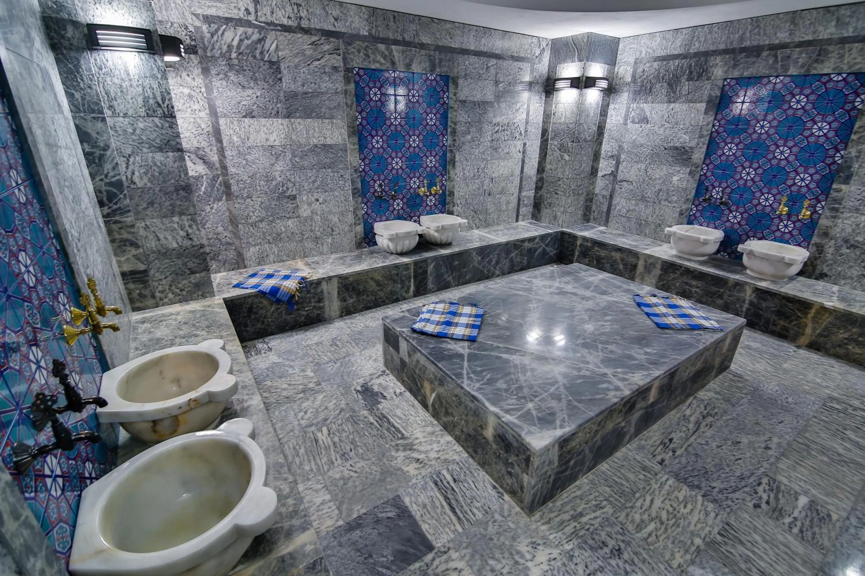 Public Bath in Amasra Diamond Hotel