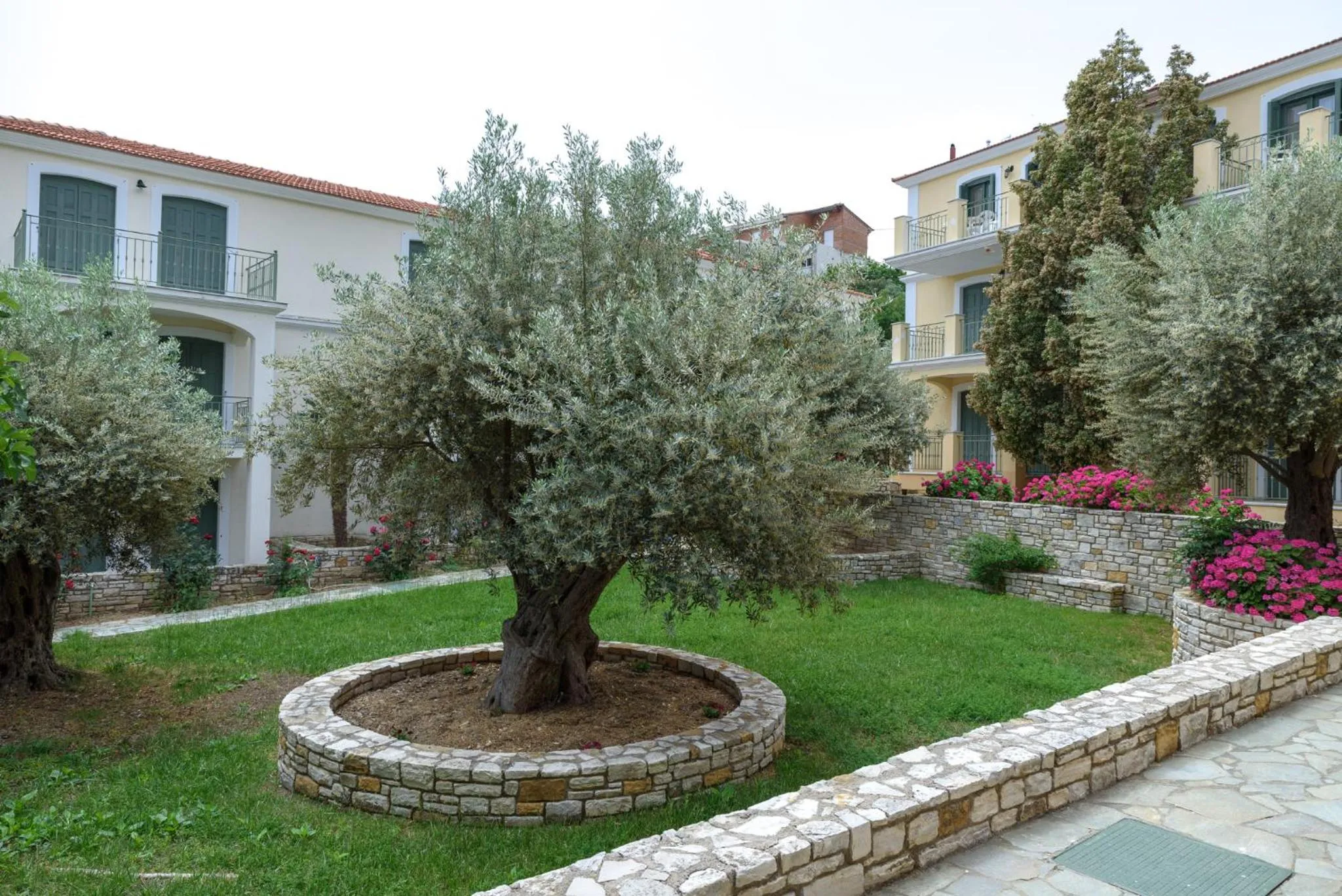 Garden view in Kyveli Hotel Apartments