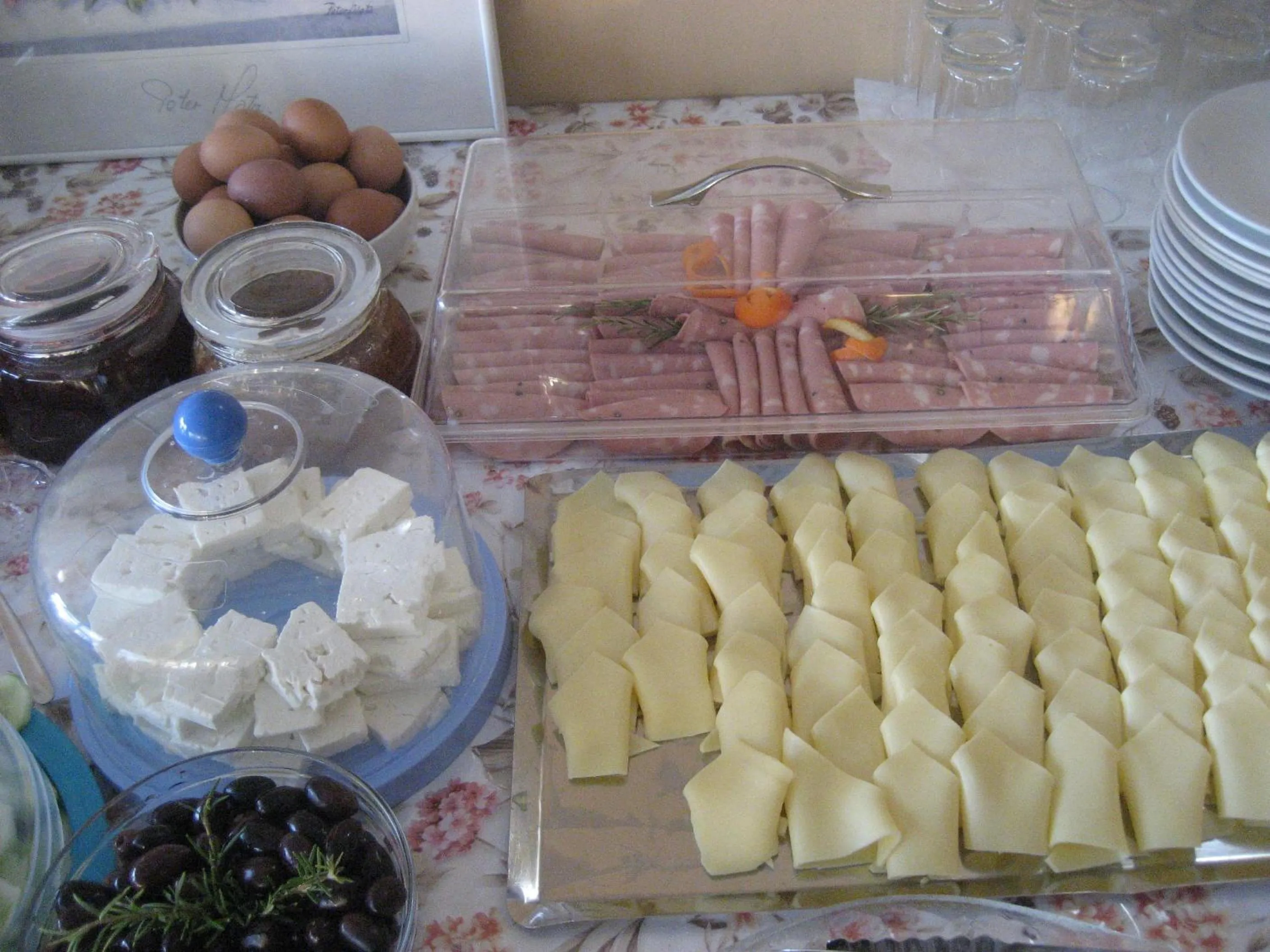 English/Irish breakfast in Kyveli Hotel Apartments