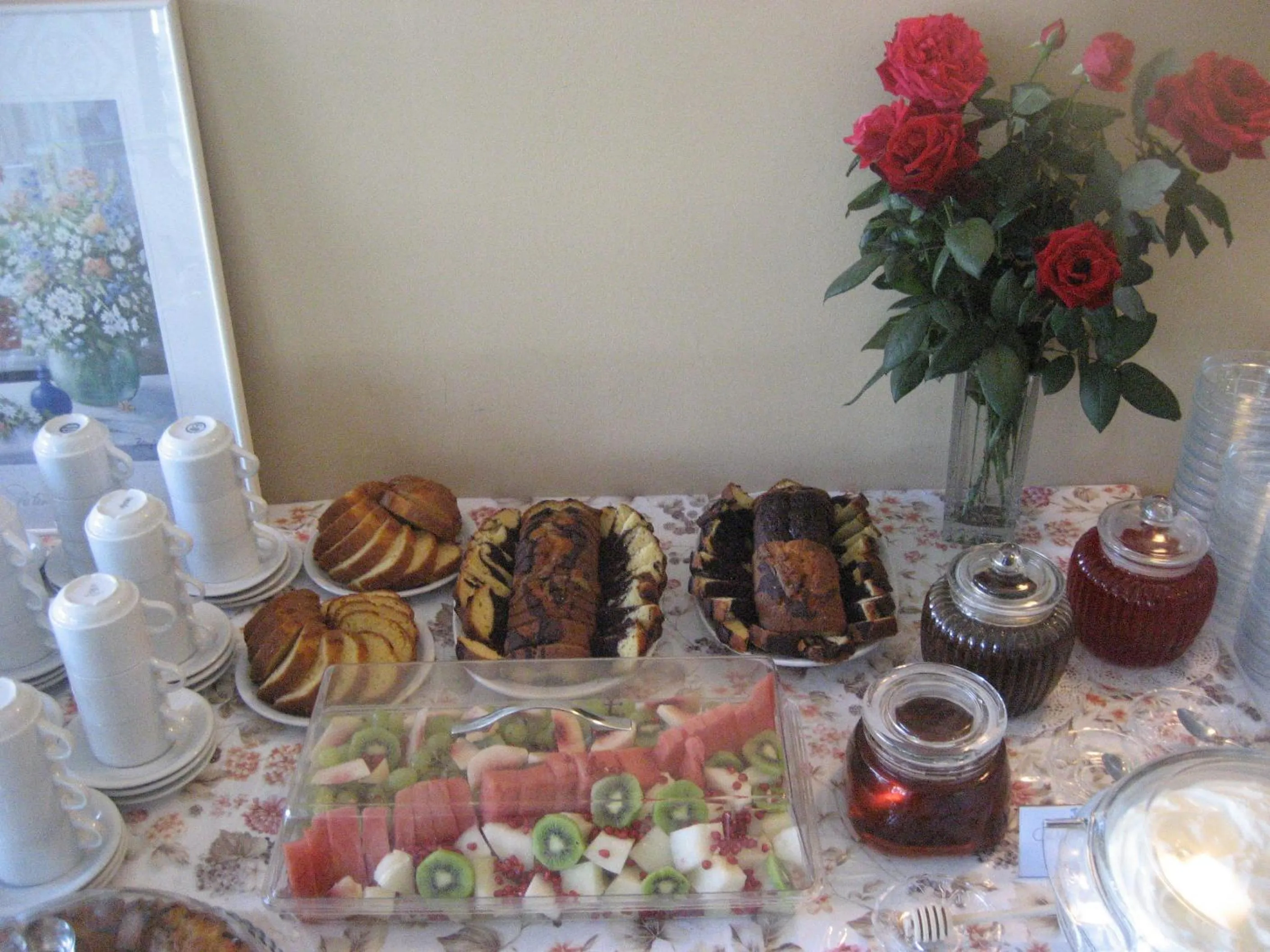 Continental breakfast in Kyveli Hotel Apartments