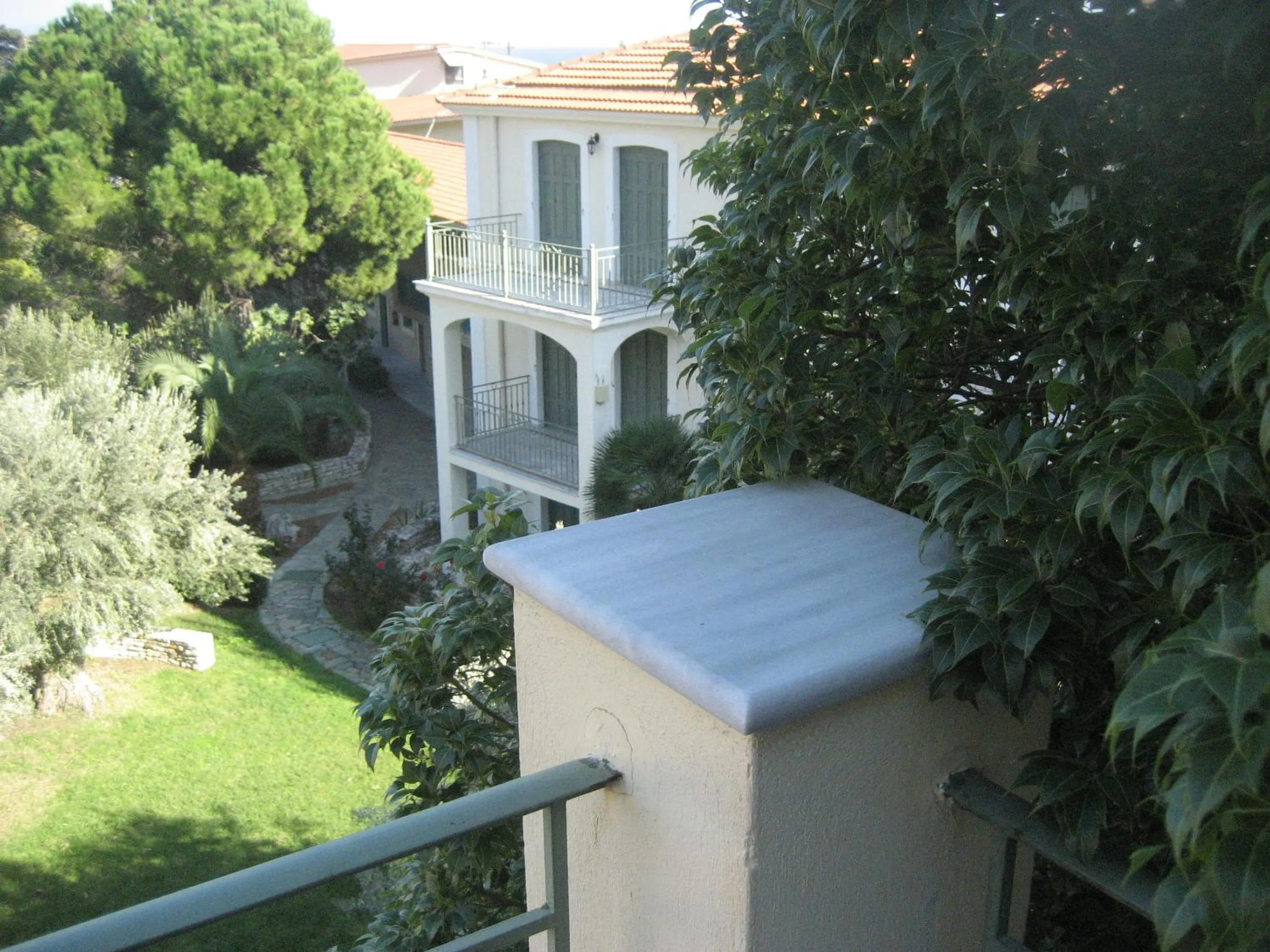 Kyveli Hotel Apartments