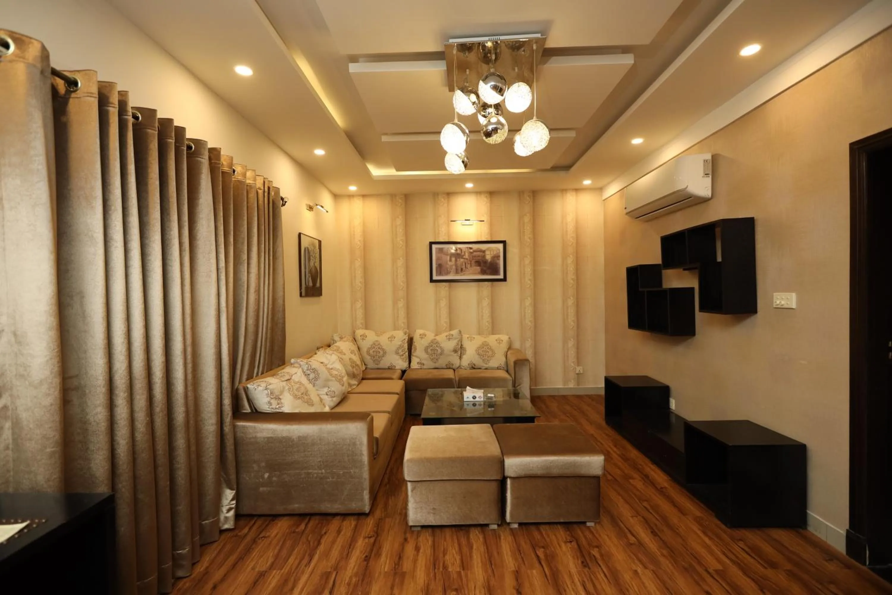 Seating area in Safari Club 4