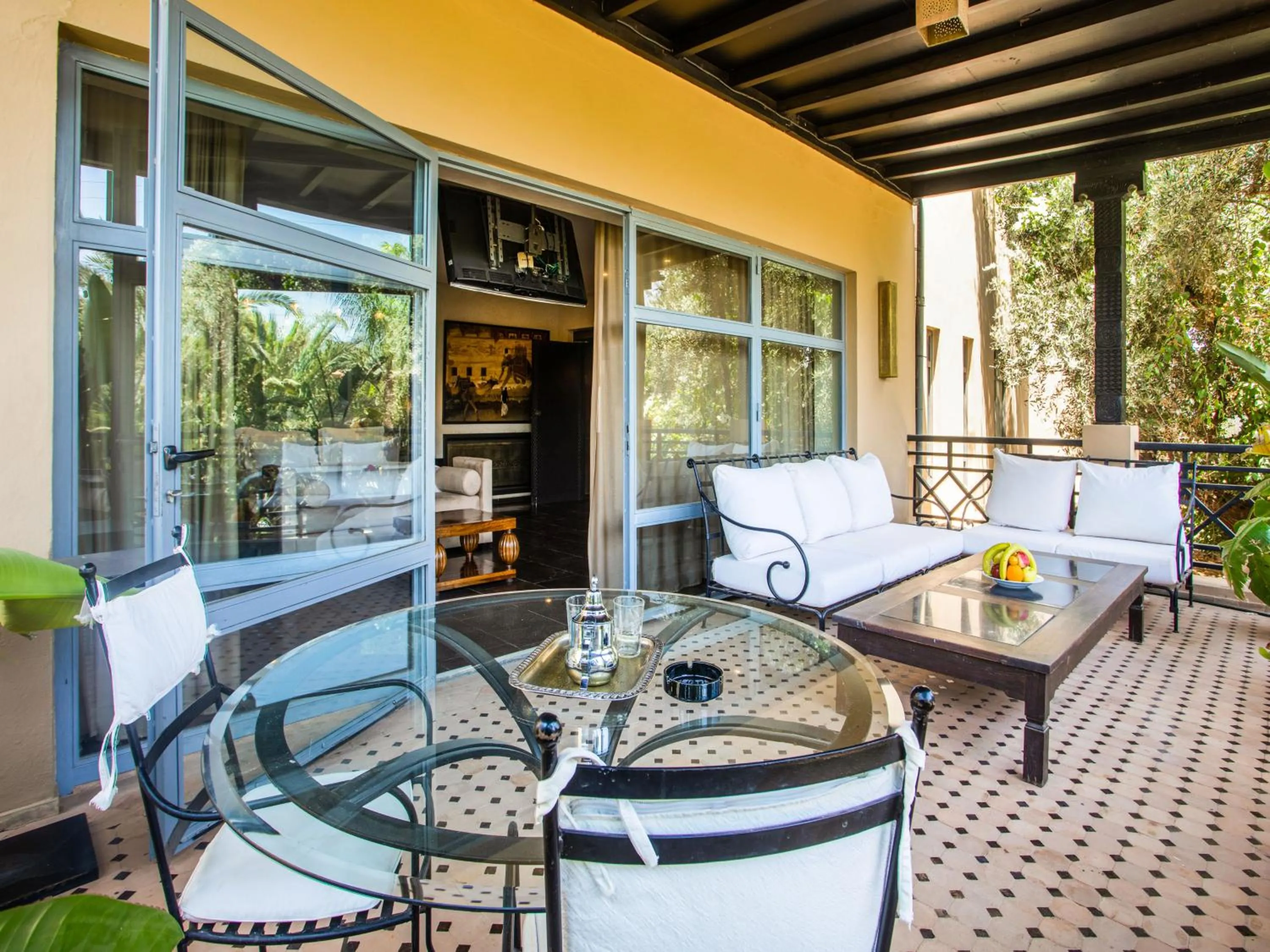 Patio in Palais Mirage d'Atlas, Suites de Luxe & Spa