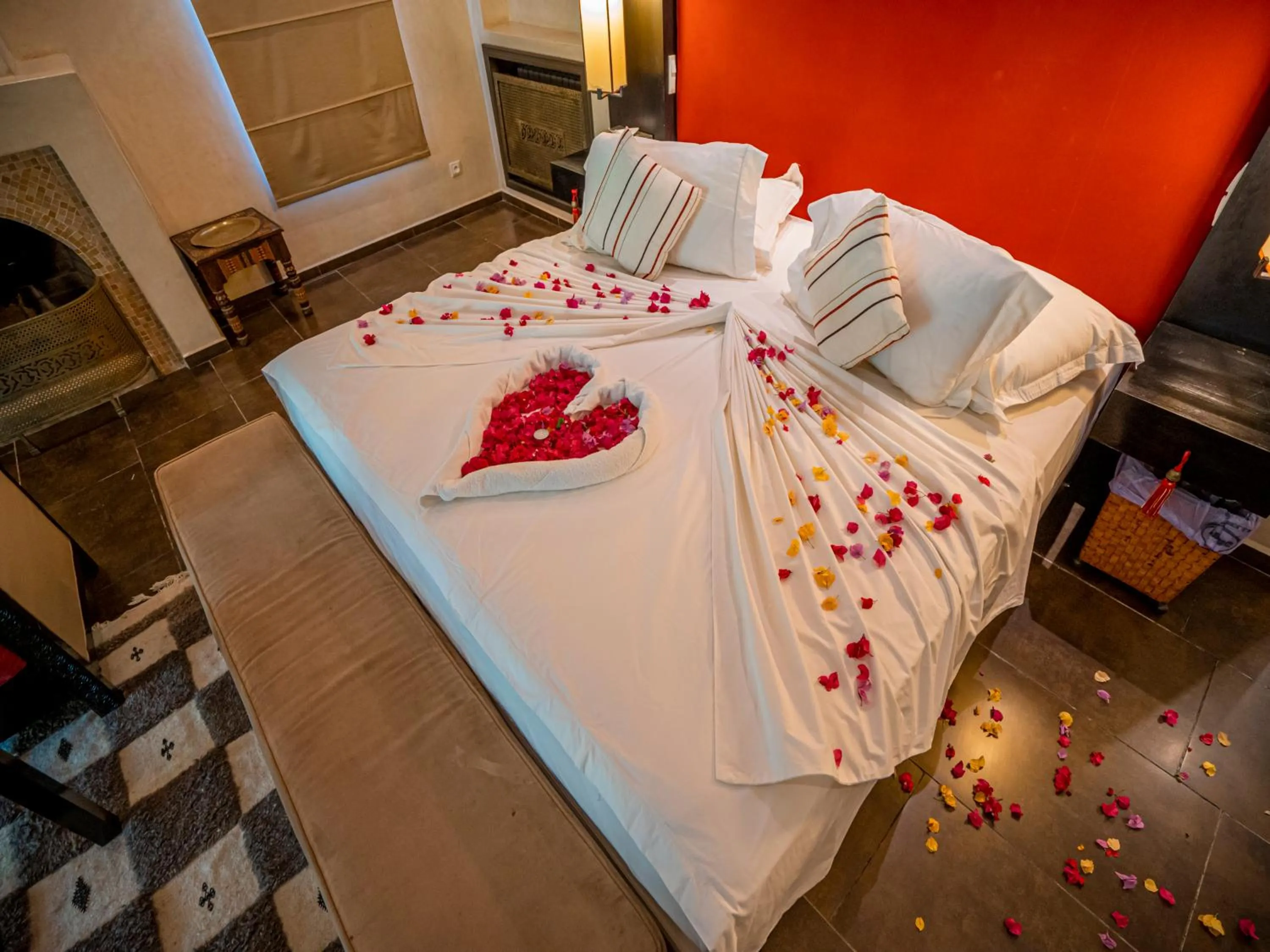 Bedroom, Bed in Palais Mirage d'Atlas, Suites de Luxe & Spa