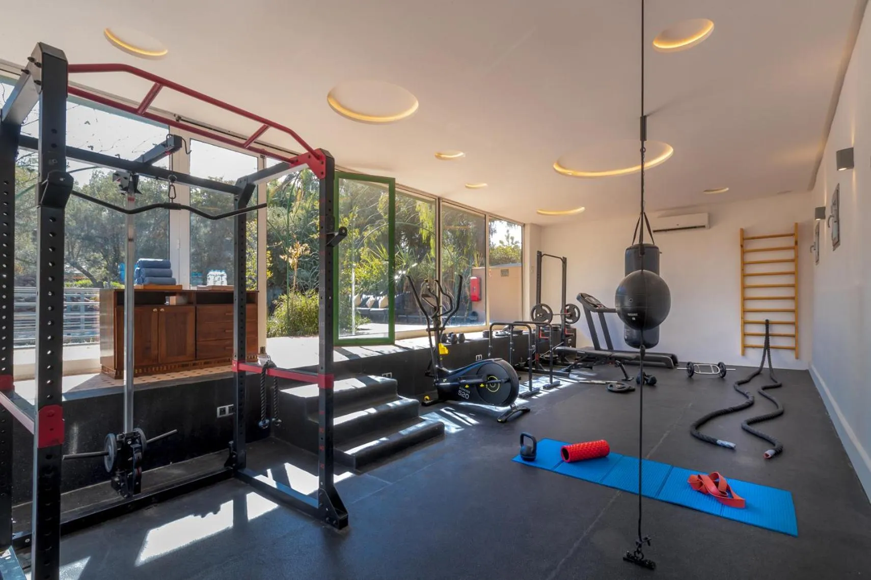Fitness centre/facilities in Palais Mirage d'Atlas, Suites de Luxe & Spa
