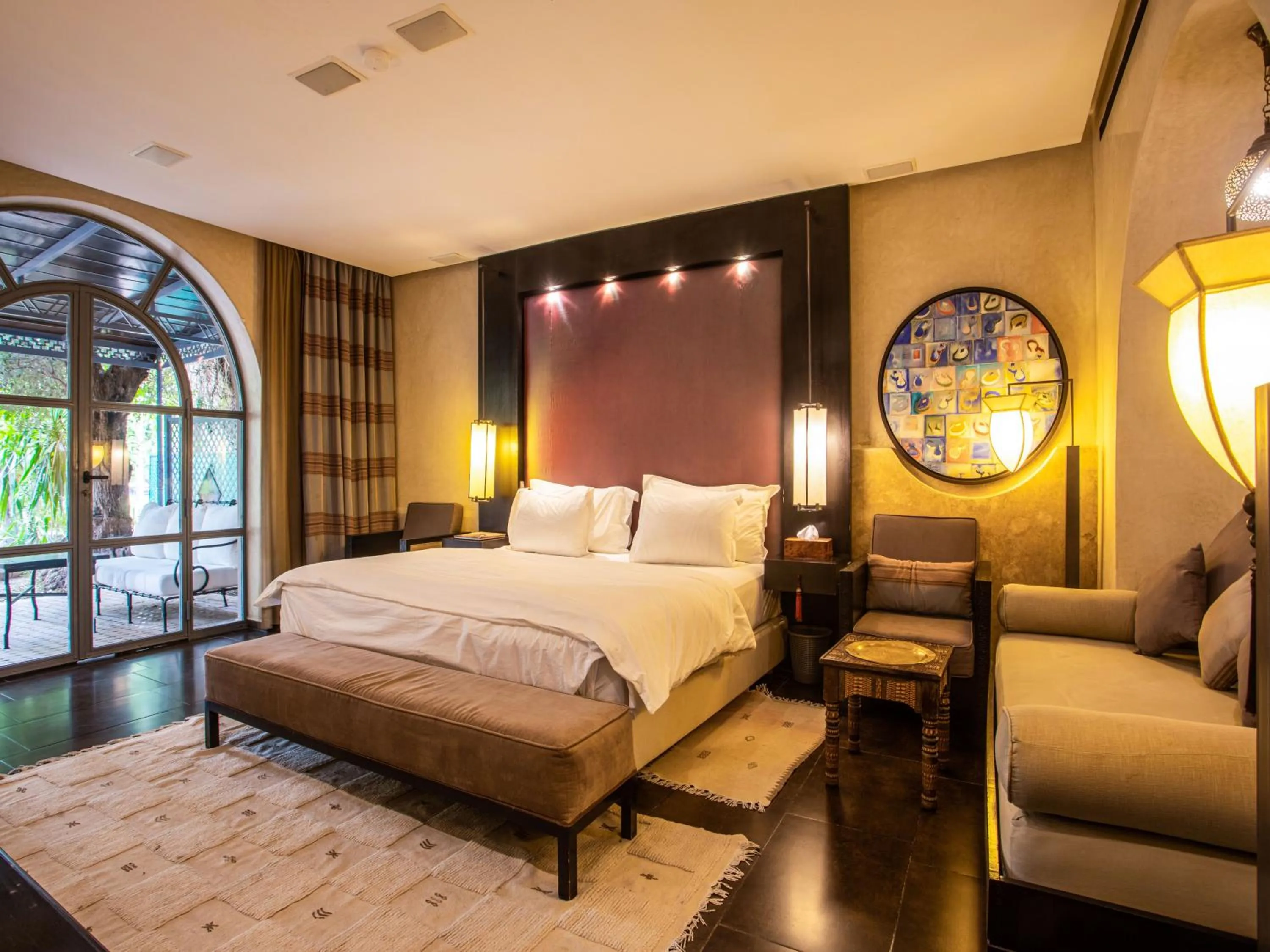 Photo of the whole room, Bed in Palais Mirage d'Atlas, Suites de Luxe & Spa