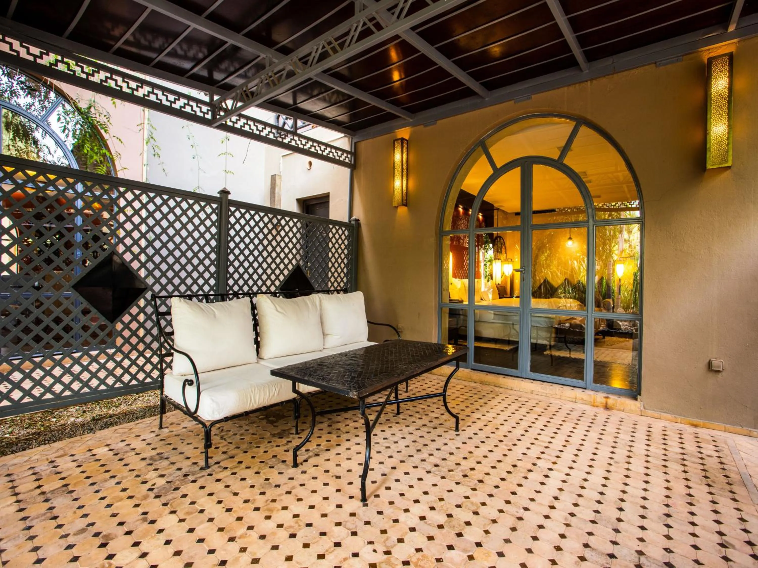Patio in Palais Mirage d'Atlas, Suites de Luxe & Spa