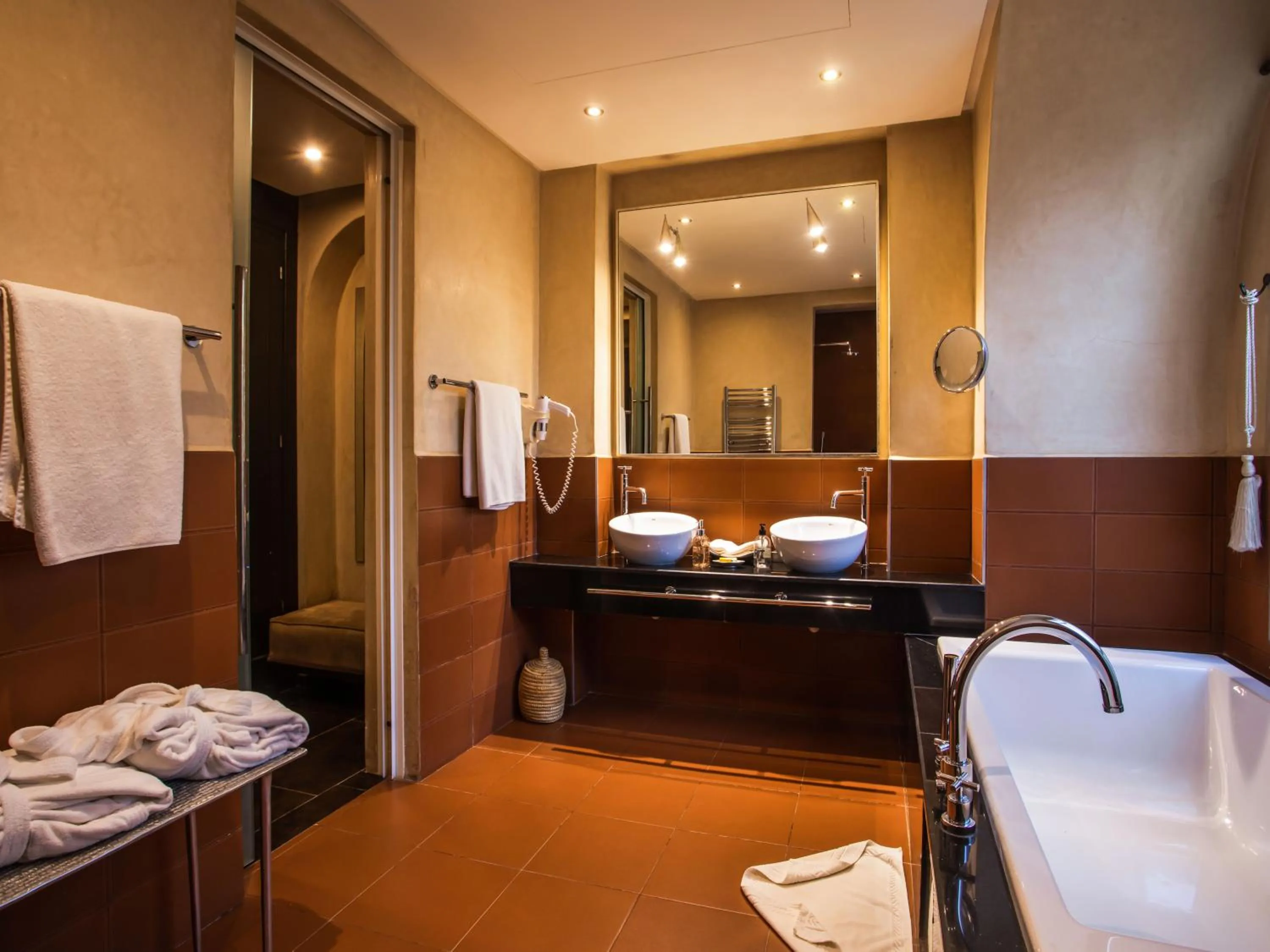 Bathroom in Palais Mirage d'Atlas, Suites de Luxe & Spa