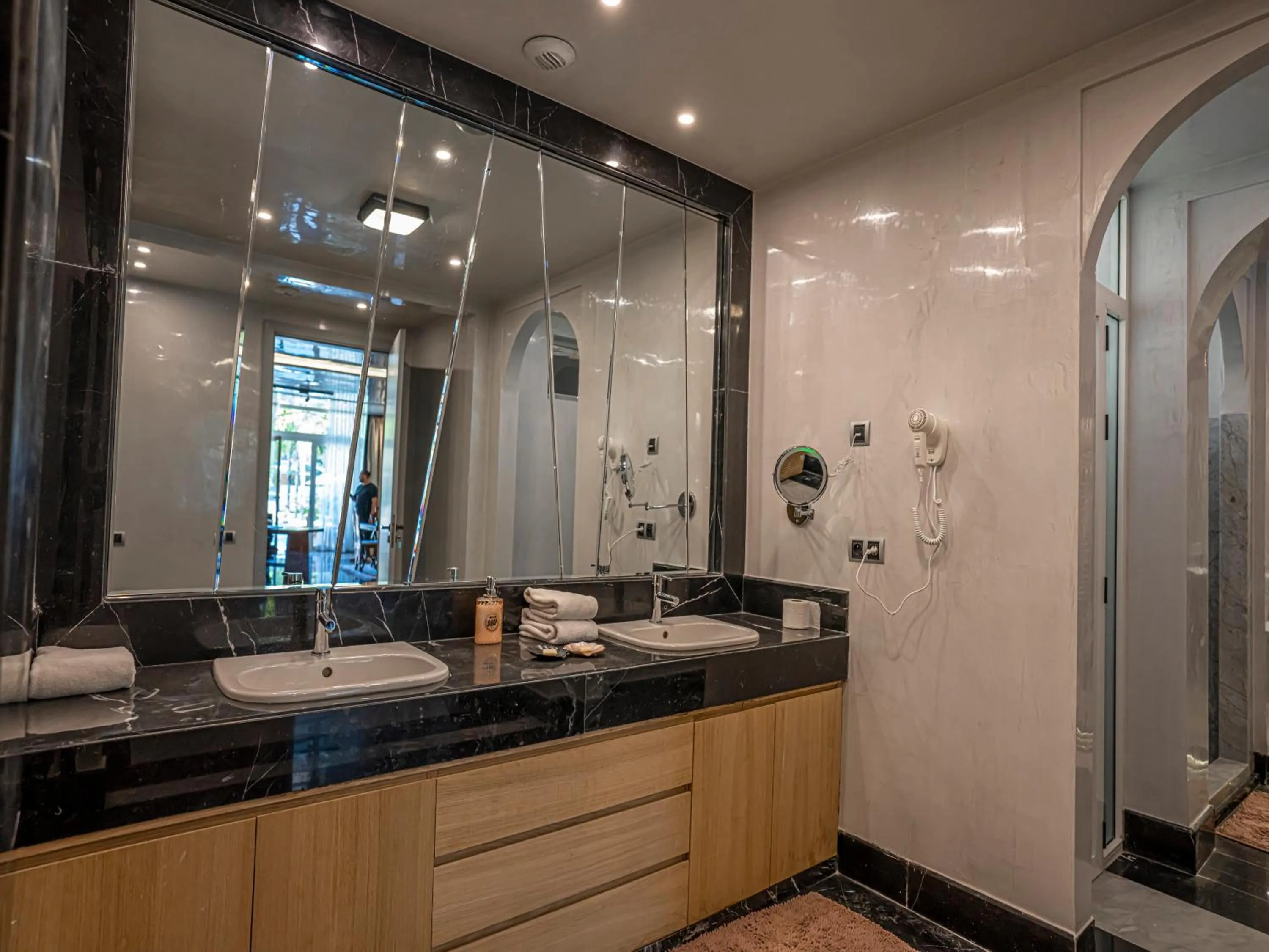 Bathroom in Palais Mirage d'Atlas, Suites de Luxe & Spa