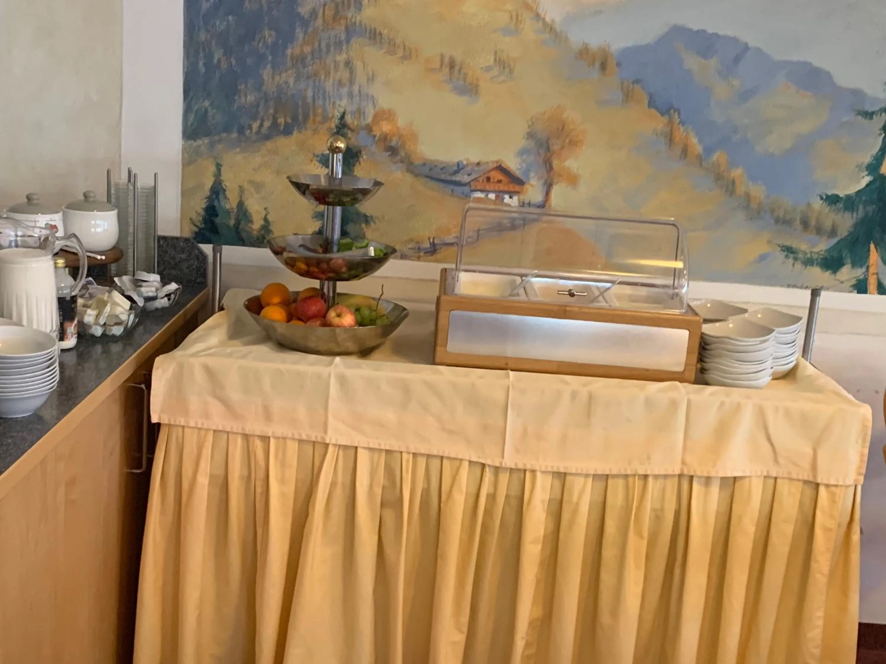 Breakfast in Hotel Schneeberger