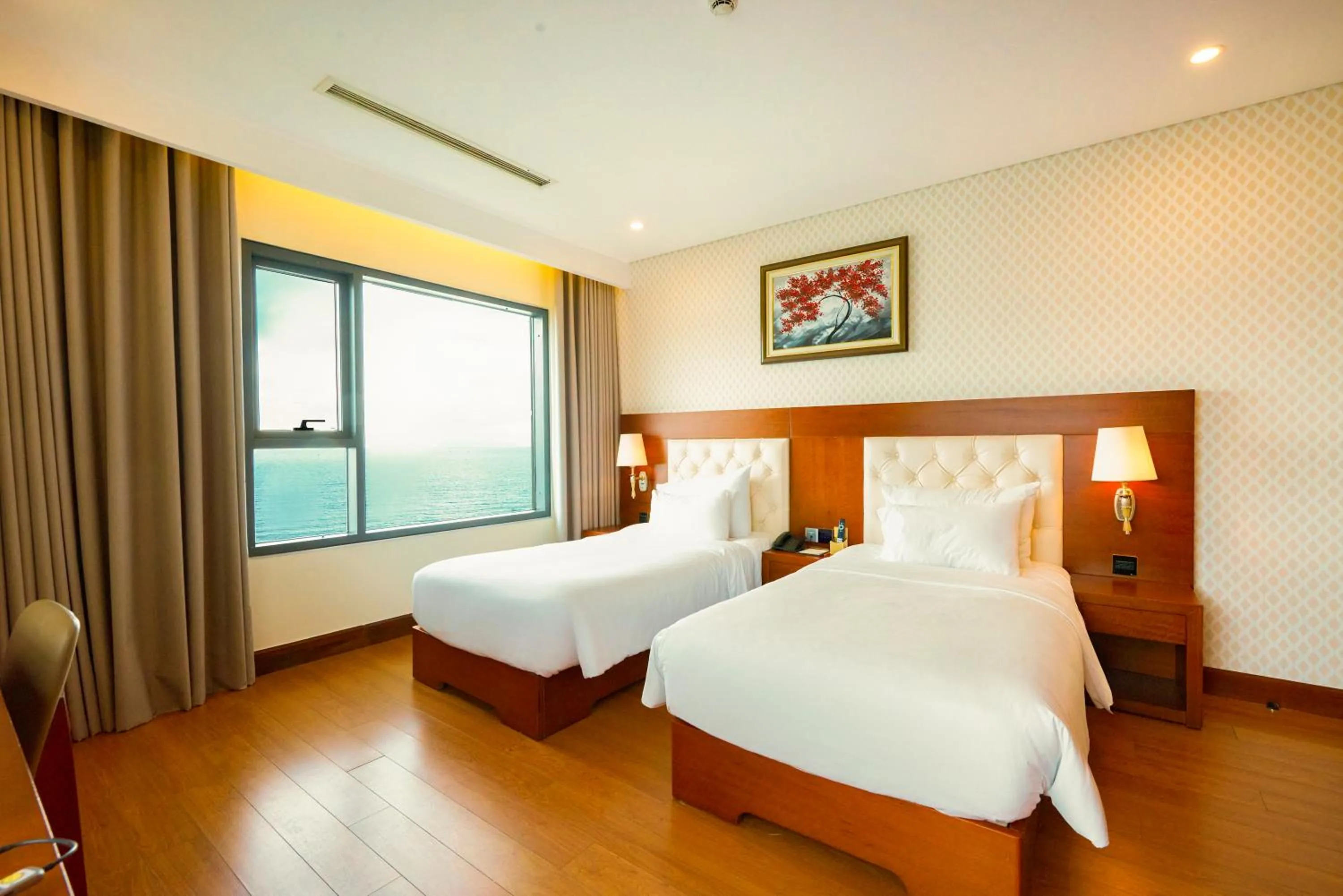 Bed in DLG Hotel Danang