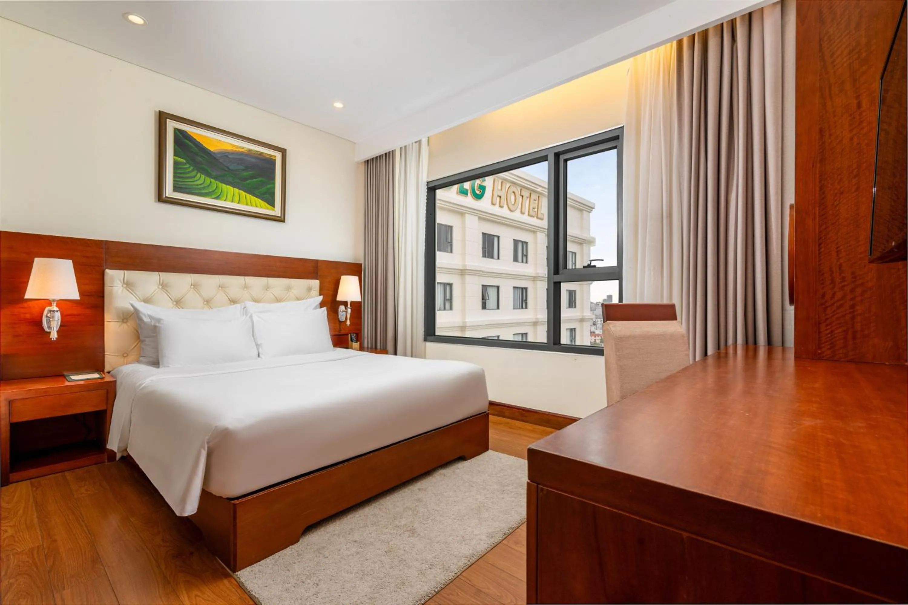 Bed in DLG Hotel Danang