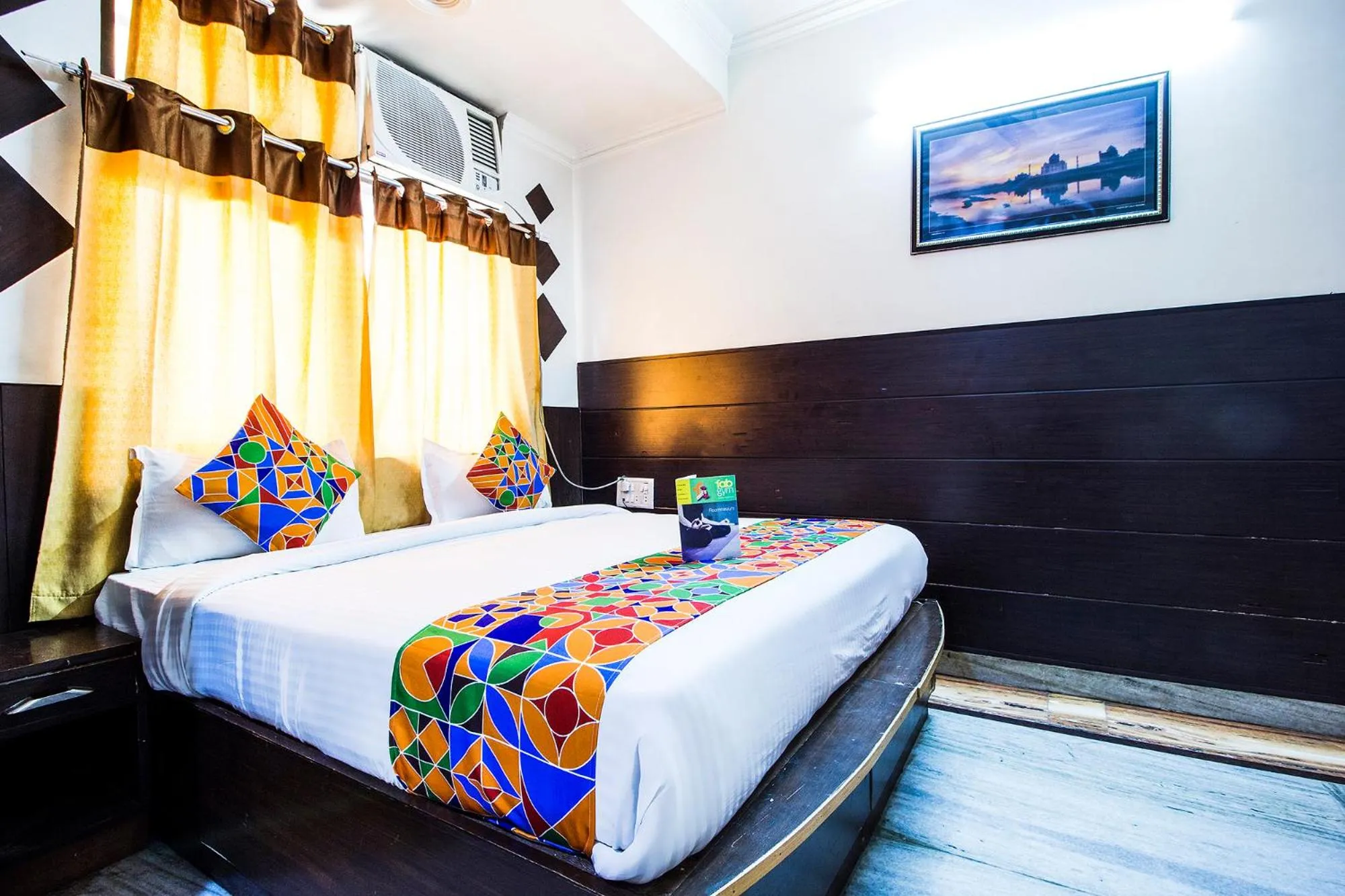 Bedroom, Bed in FabExpress Alpine