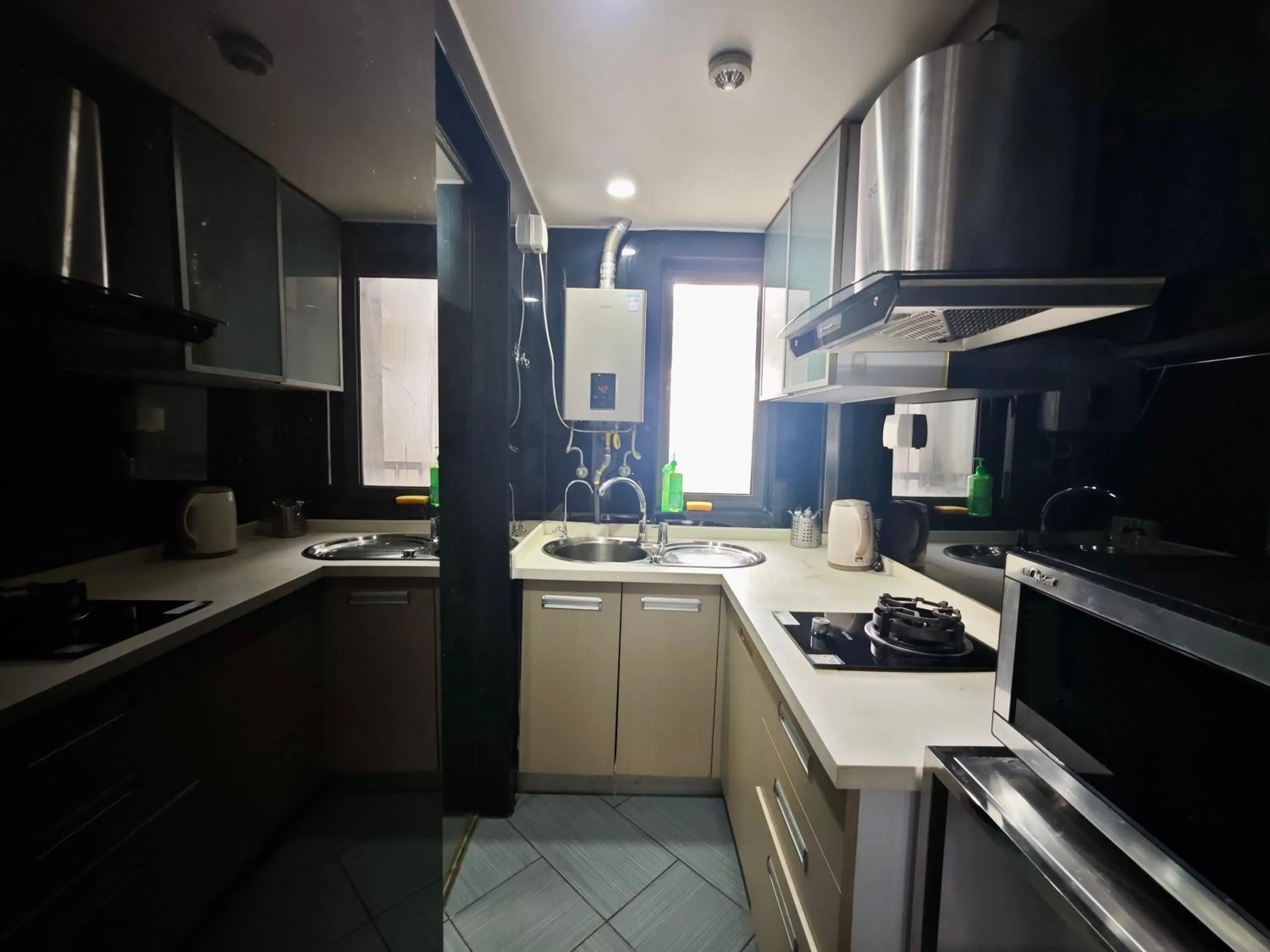 iNestin Shanghai Apt Jinzang Road