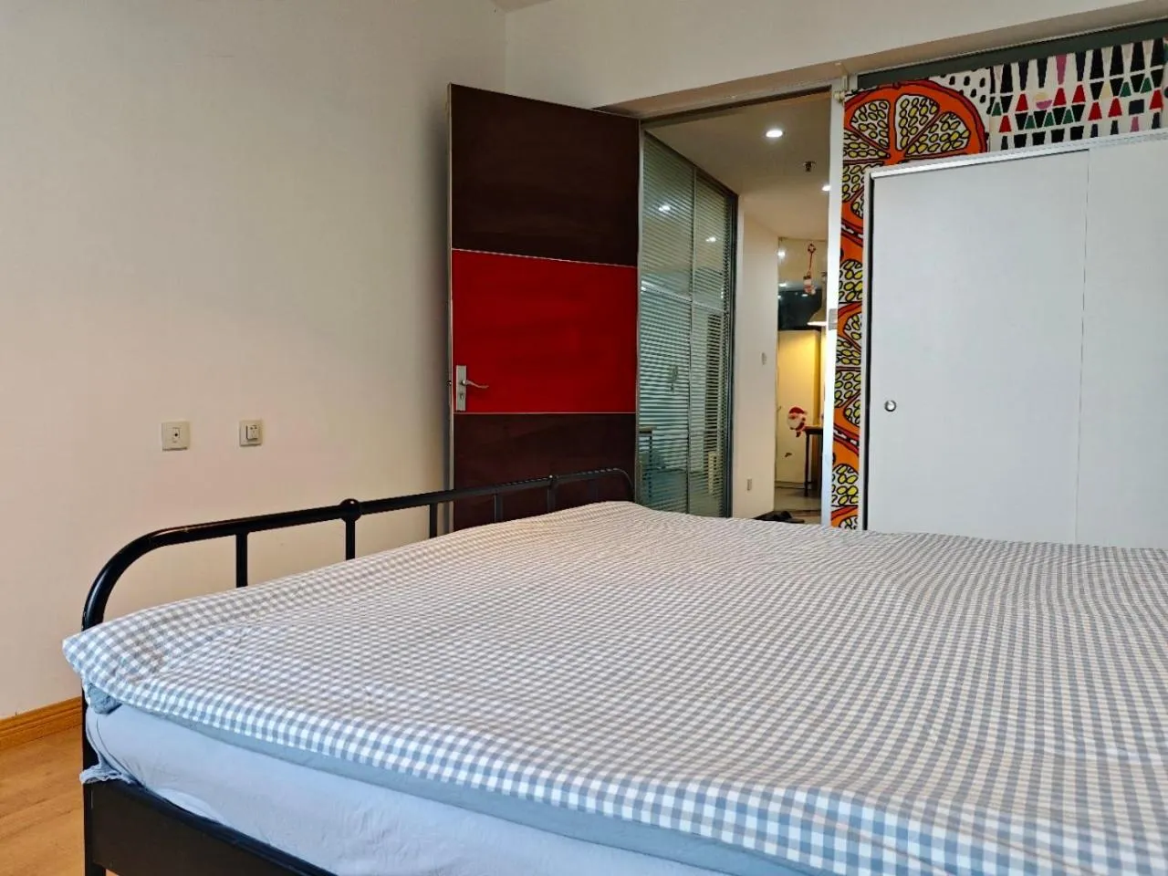 Bed in iNestin Shanghai Apt Jinzang Road