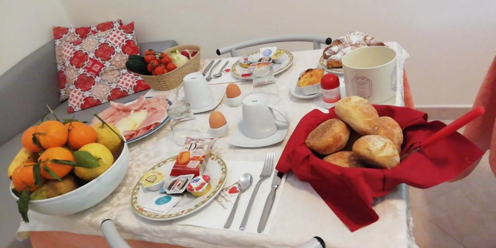 Food and drinks in B&B La casa D'amare